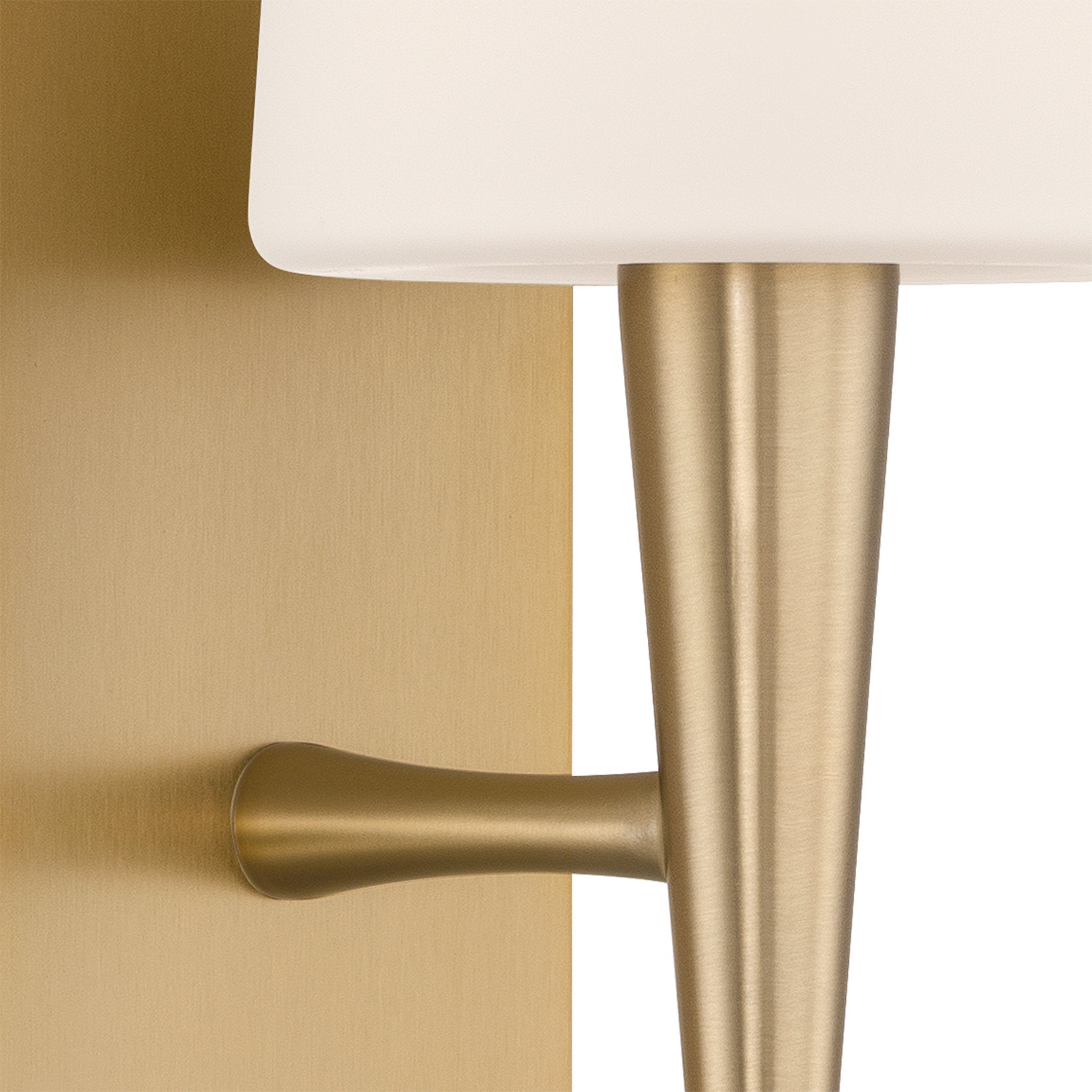 Trenton 5'' Aged Brass Sconce Gold 5"W x 18.5"H x 6.5"D