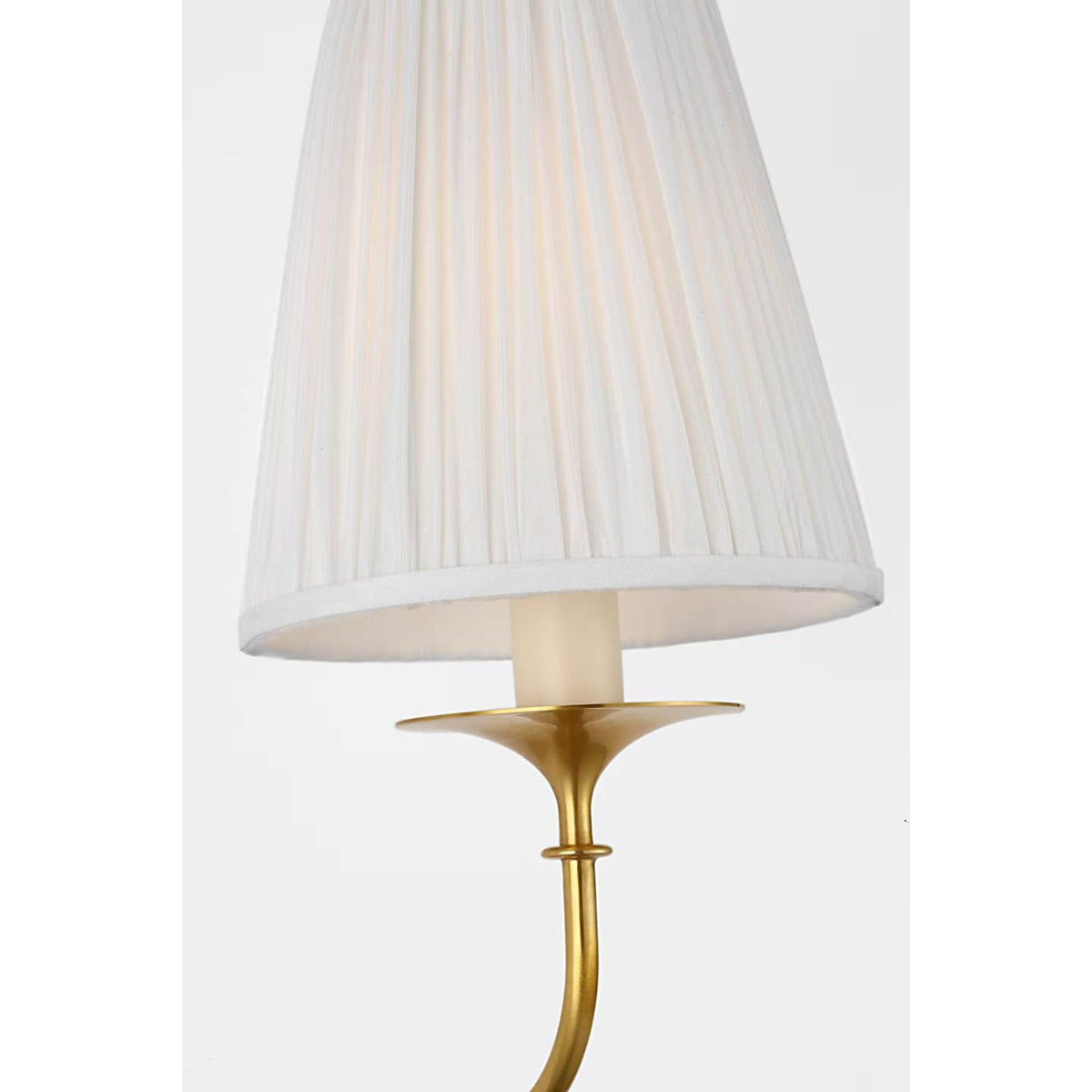 Amber Lewis Knox 19" Single Sconce in Hand-Rubbed Antique Brass with Silk Pleated W6" x H18.75" x E10"