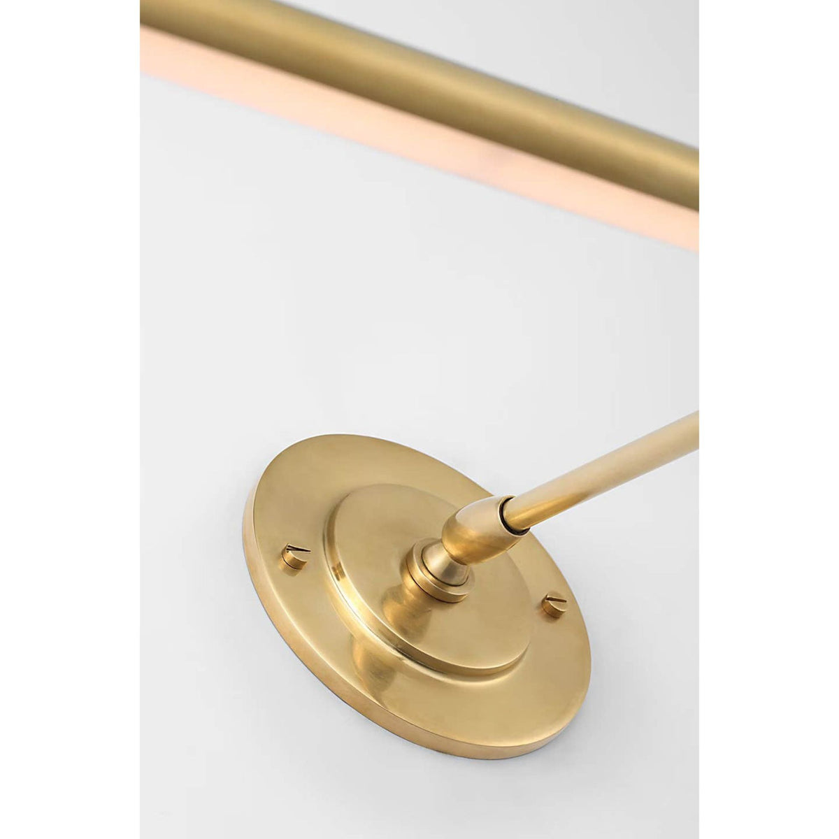Amber Lewis Emery 30" Picture Light in Hand-Rubbed Antique Brass W30" x H4.5" - 7" x E10.25"