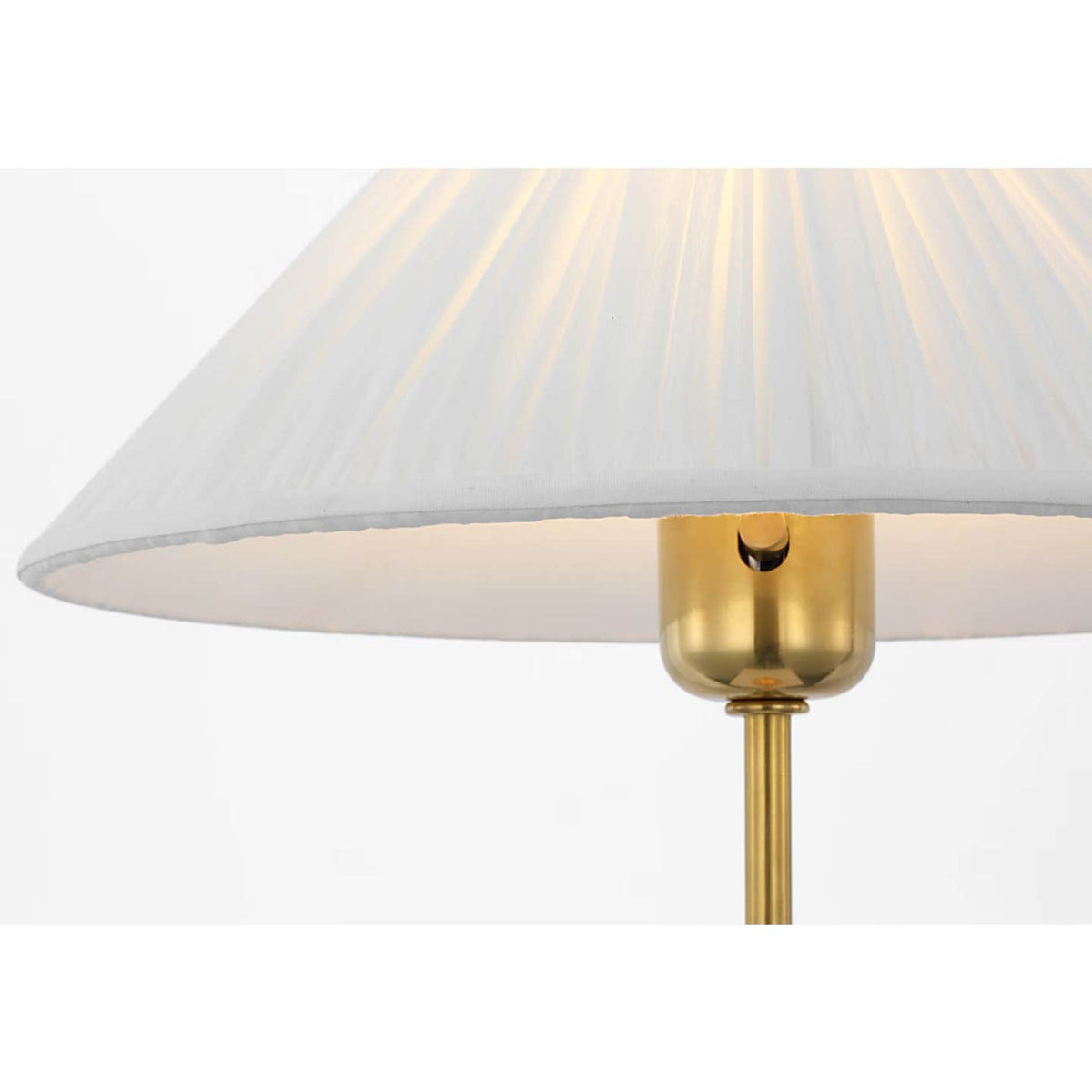 Amber Lewis Soren 23" Table Lamp in Hand-Rubbed Antique Brass with Silk Pleated Shade W12" x H23.5"