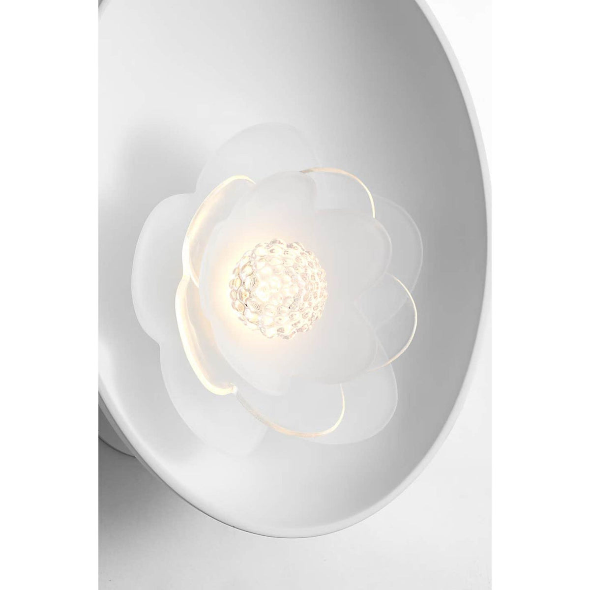 Barbara Barry Petaluma 7" Reflector Sconce in Matte White with Etched and Clear Glass Flower W5.25" x H6.5" x E2.25"
