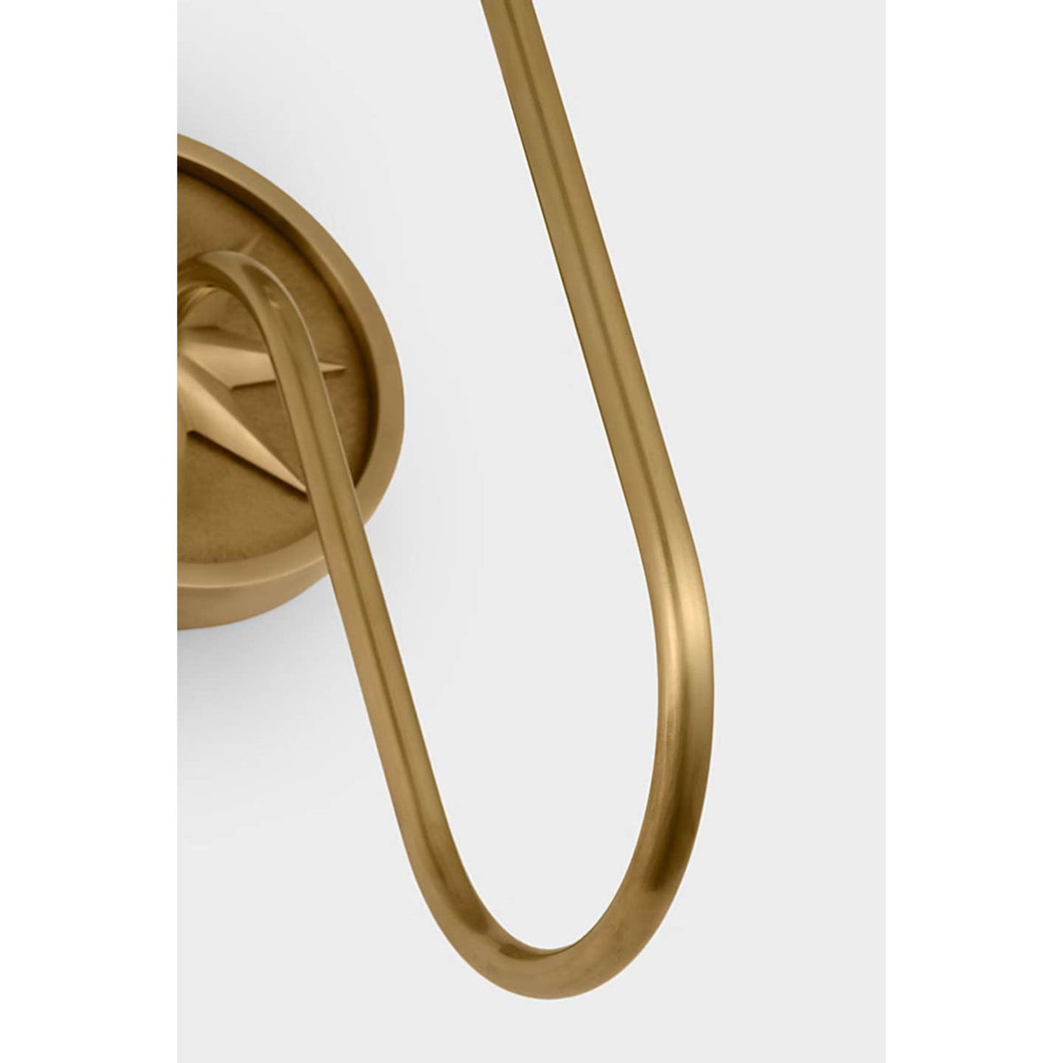 Chapman & Myers Polaris 17" Single Sconce in Antique-Burnished Brass with Linen Shade W6" x H16.5" x E10"