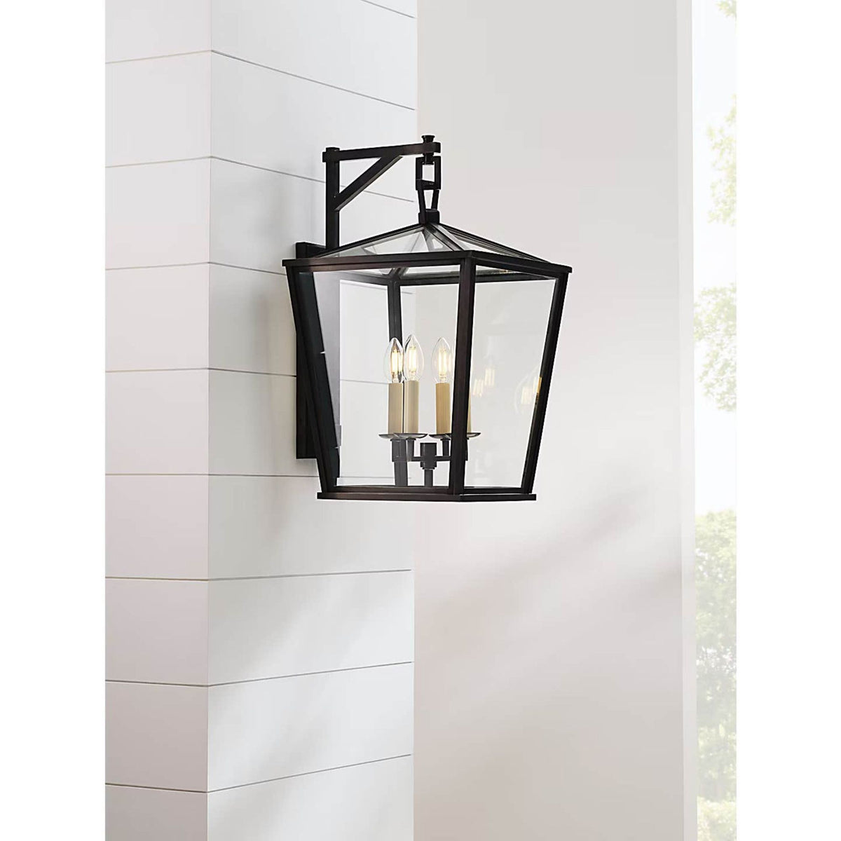 Chapman & Myers Darlana Medium Bracket Lantern in Bronze W12.5" x H21.25" x E14.25"