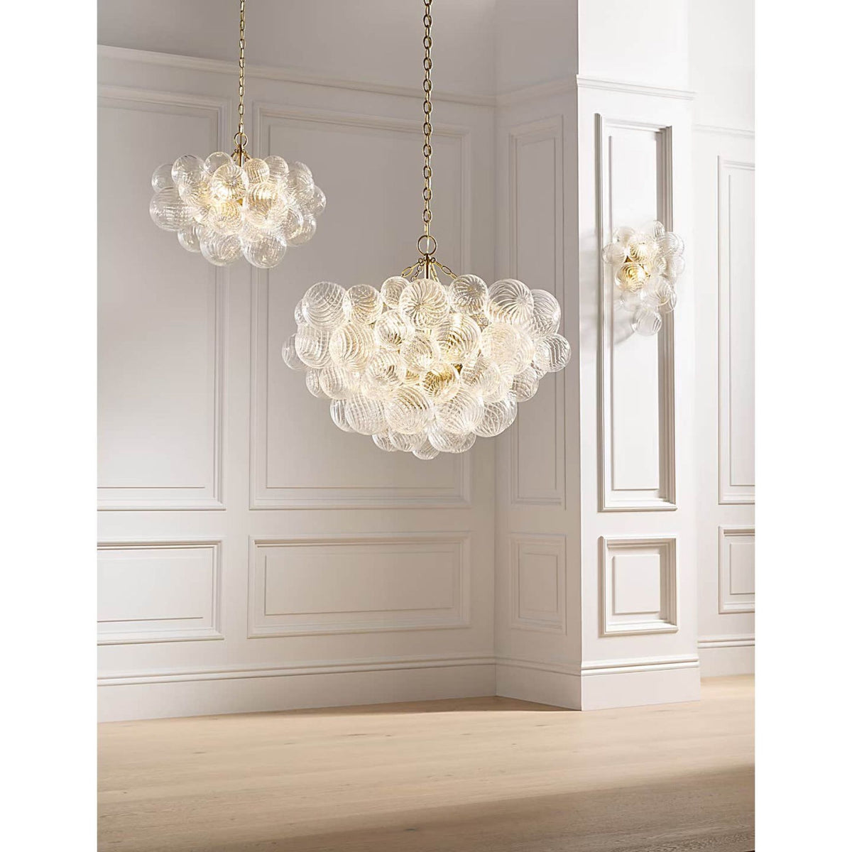Julie Neill Talia Small Chandelier in Gild and Clear Swirled Glass W23.75" x H17.5"