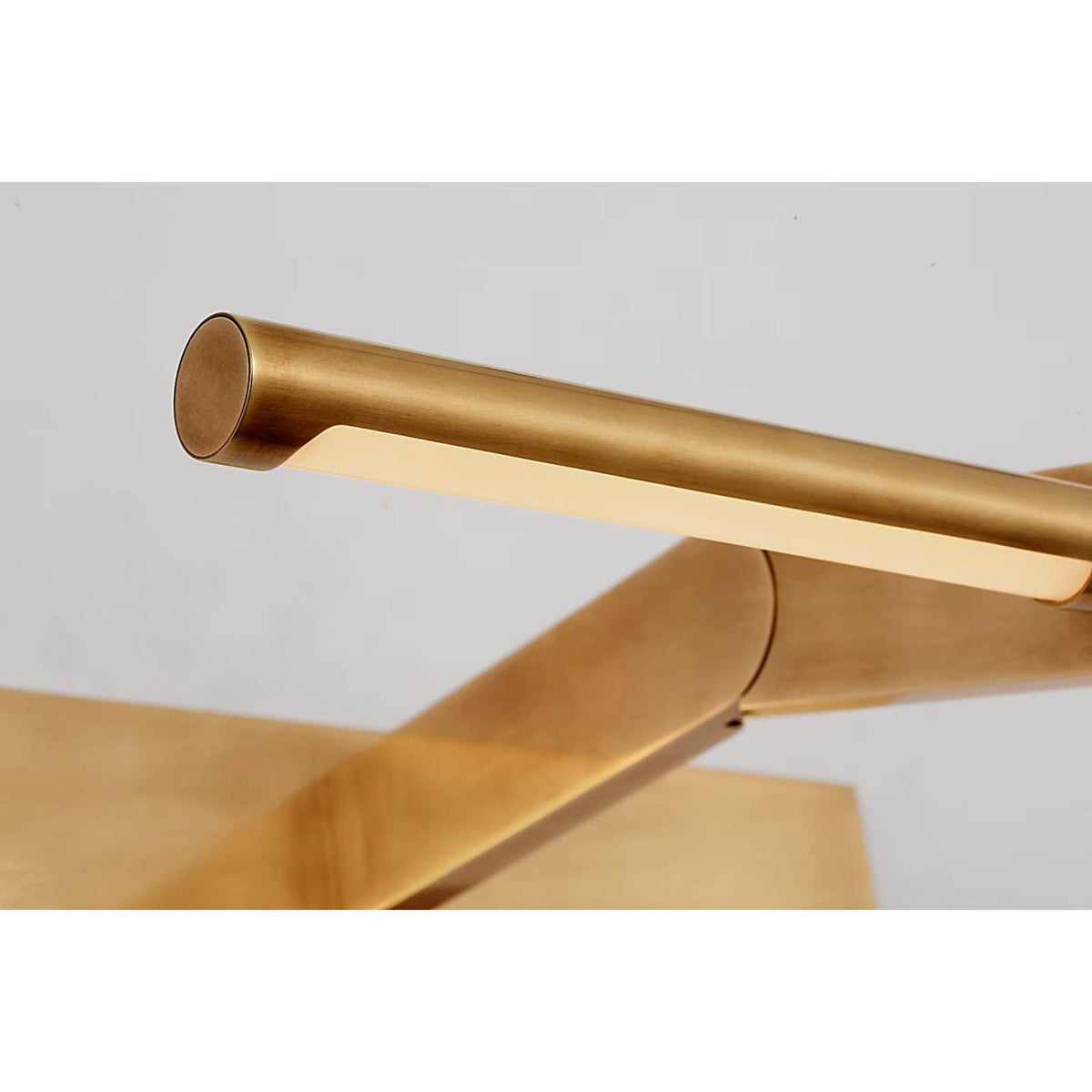 Kelly Wearstler Axis 18" Pivoting Library Light in Antique-Burnished Brass W18" x H3" - 6.25" x E12.25" - 13.25"