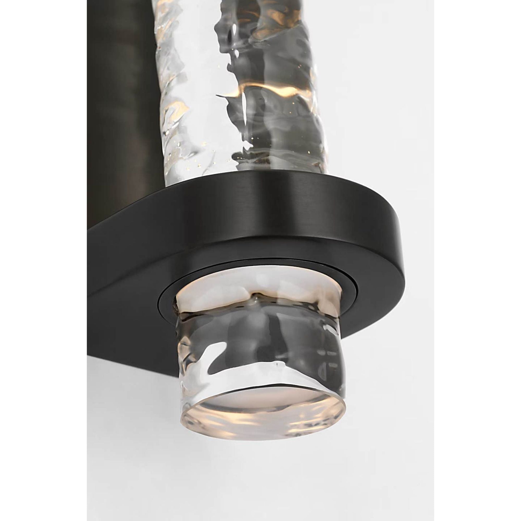 Marie Flanigan Theron 21" Linear Bath Sconce in Bronze and Clear Wavy Glass W3.25" x H21" x E3.75"