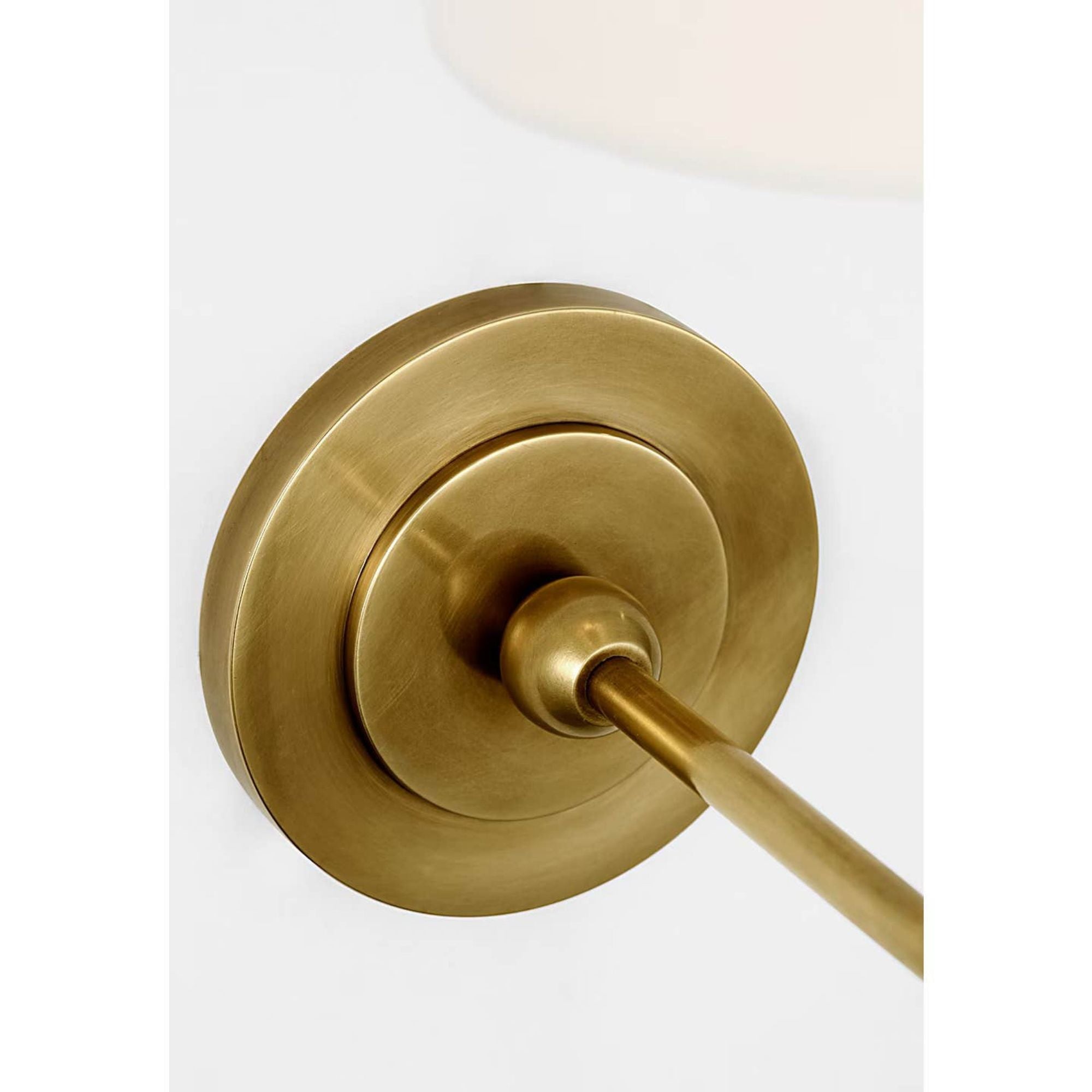Thomas O'Brien Bryant 15" Cordless Sconce in Hand-Rubbed Antique Brass with Linen Shade W5.5" x H15.25" x E8.5"