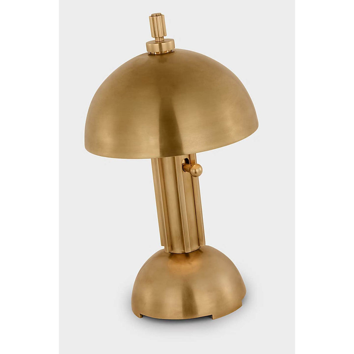 Thomas O'Brien Dally 13" Desk Lamp in Hand-Rubbed Antique Brass W7.75" x H13.5"