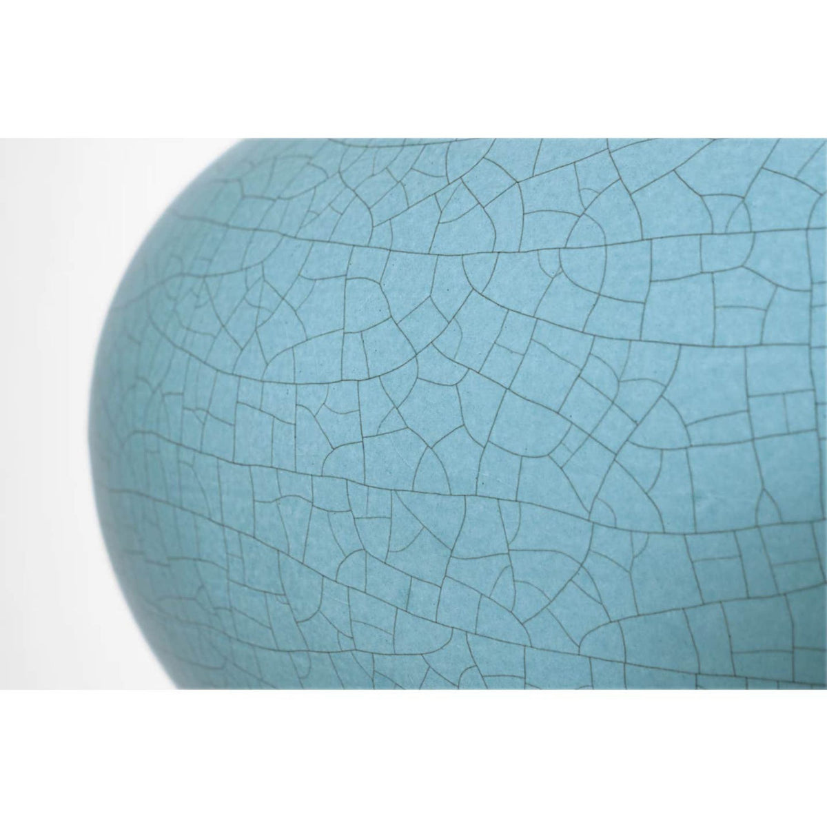 Thomas O'Brien Olinda 24" Low Table Lamp in Crackled Robin with Linen Shade W18" x H24.75"