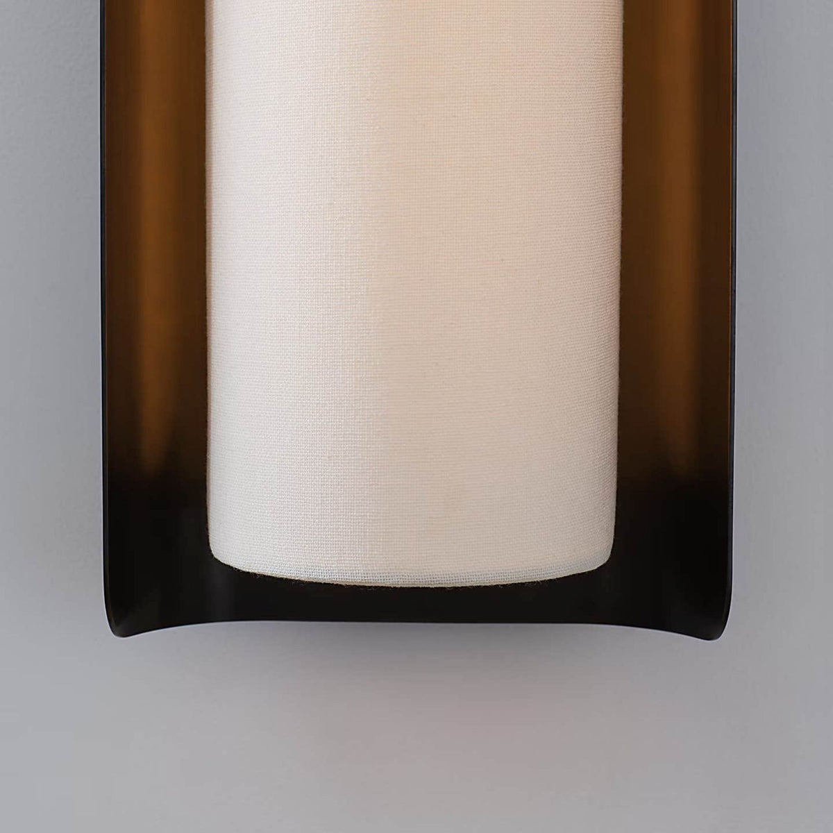 Windsor Smith Penumbra 21" Sconce in Bronze and Linen W6" x H21" x E4.5"