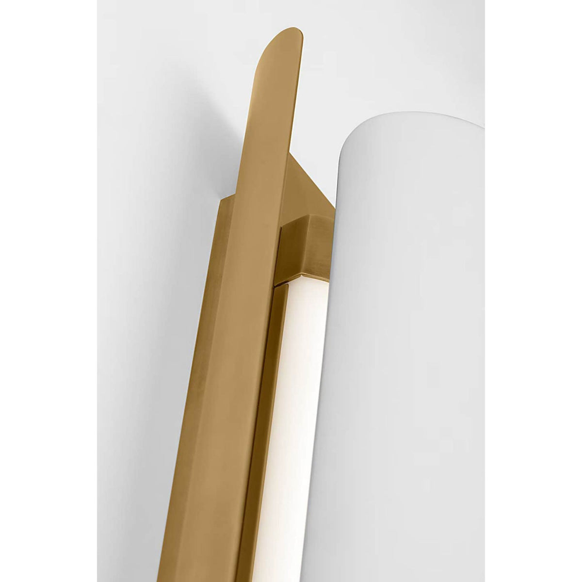 Windsor Smith Penumbra 21" Sconce in Hand-Rubbed Antique Brass and White W6" x H21" x E4.5"