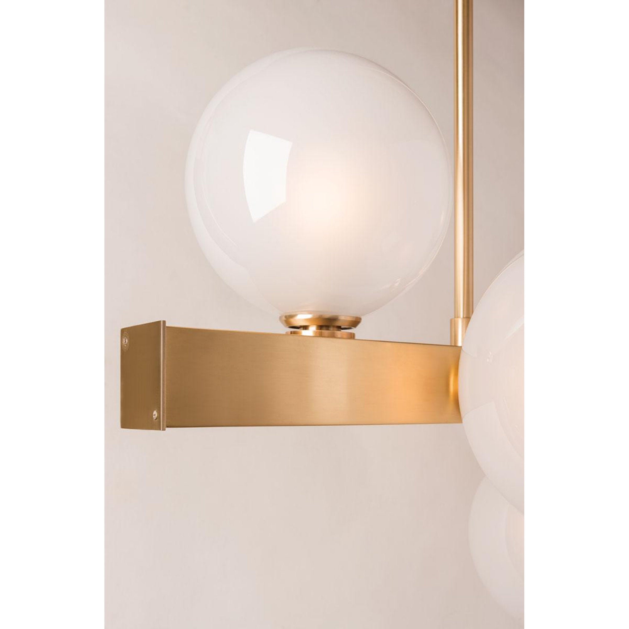 Hinsdale 4 Light Pendant in Aged Brass