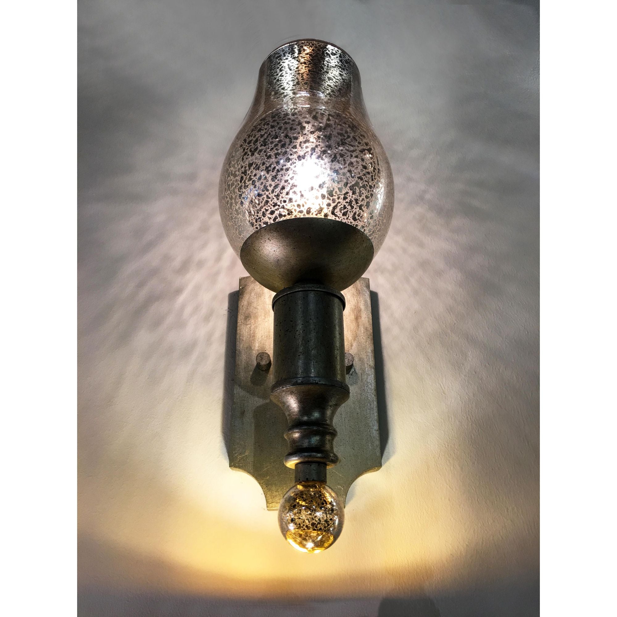 Studio M SM23971MGSG Mirabelle 1-Light Wall Sconce in Silver Gold