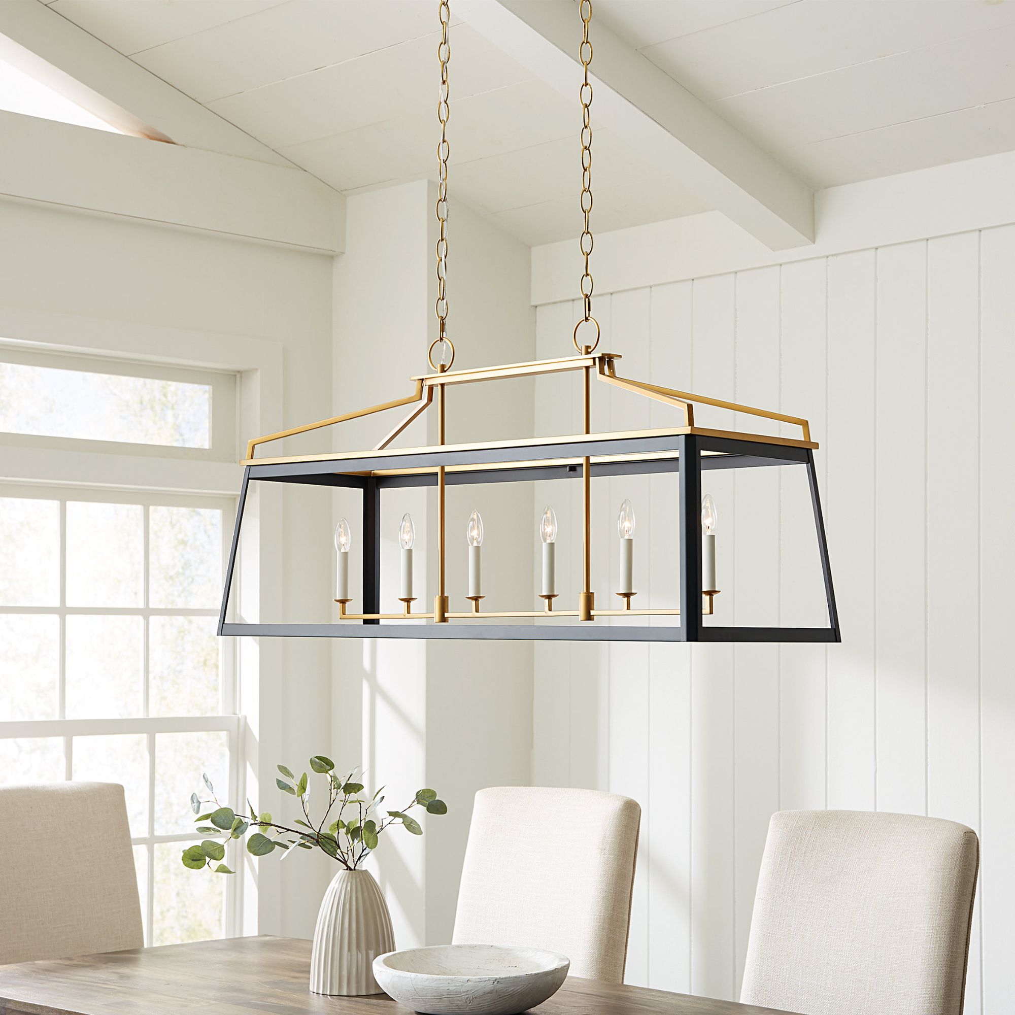 Chapman & Myers Carlow Linear Lantern in Midnight Black