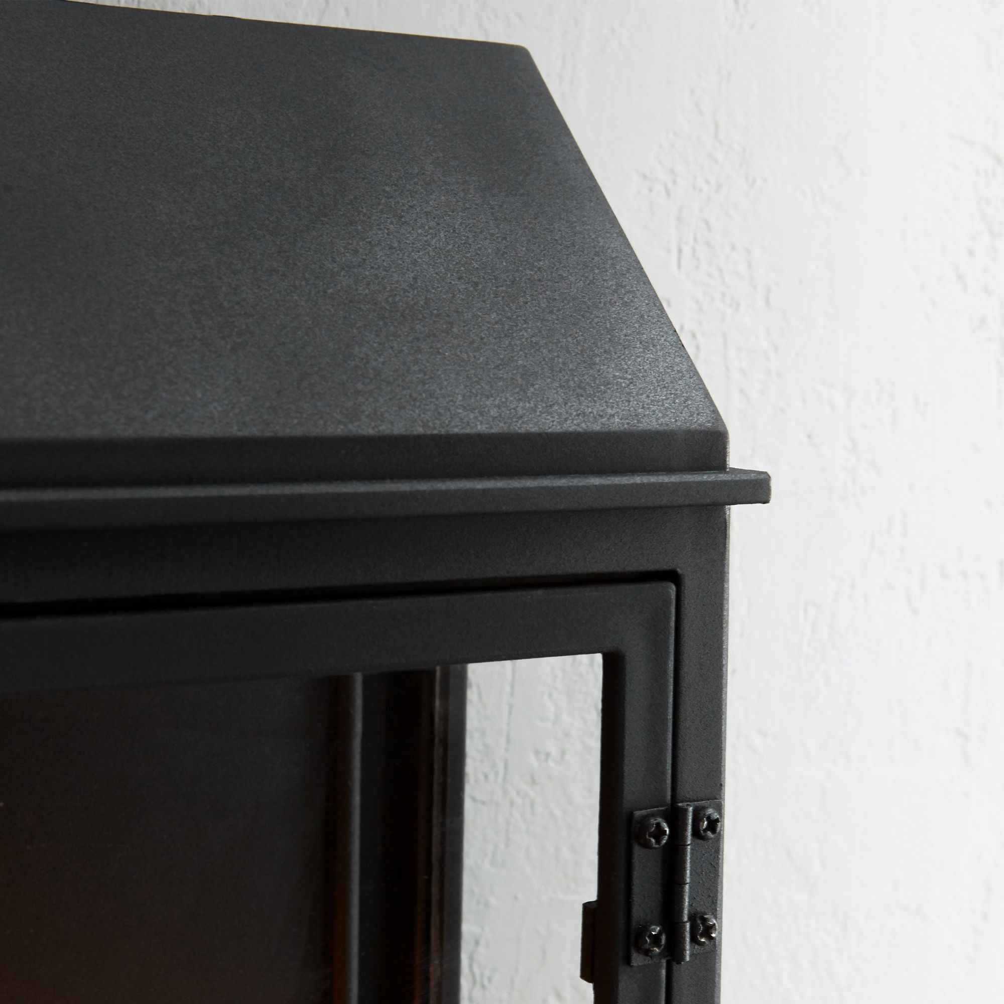 Chapman & Myers Hingham Medium Outdoor Wall Lantern in Textured Black