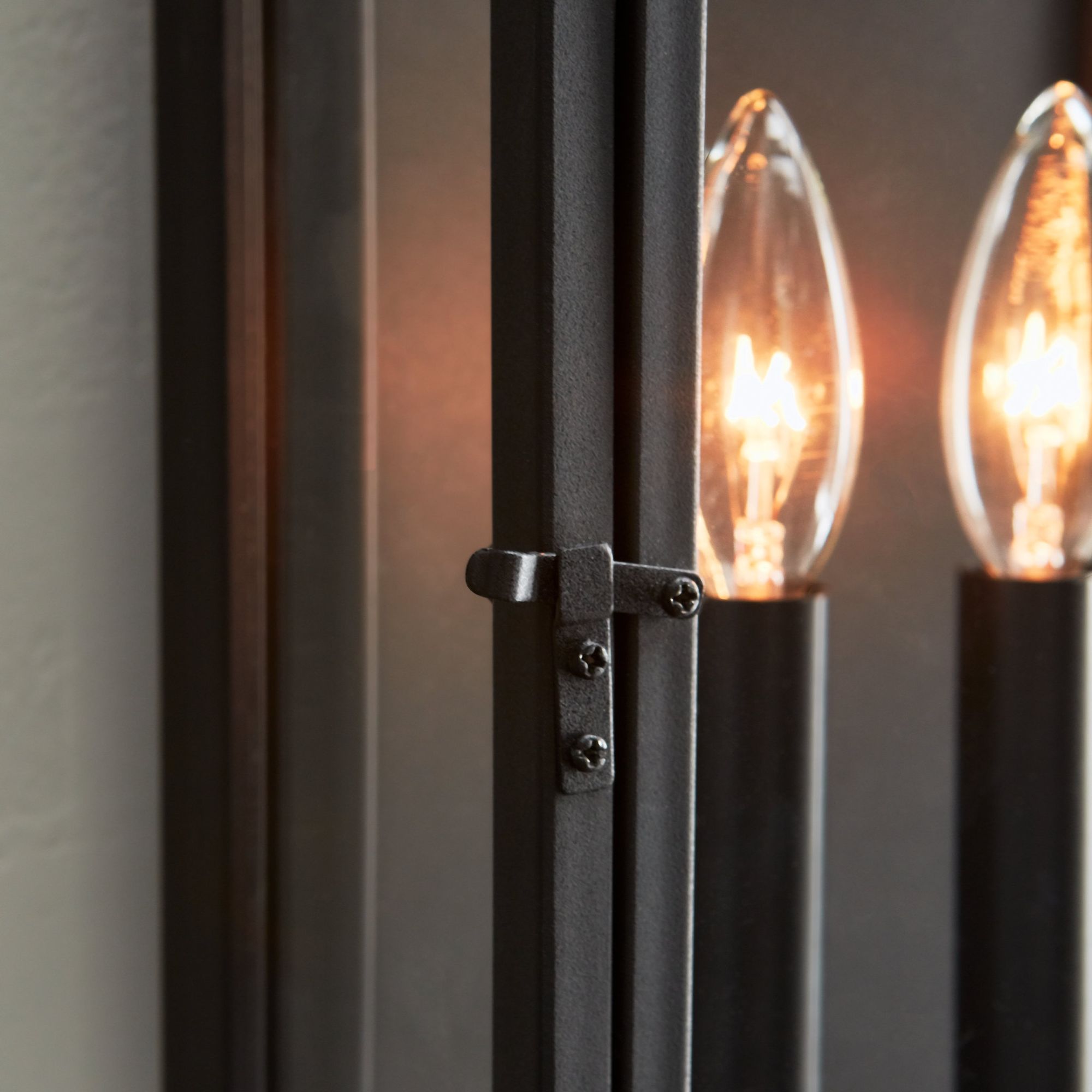 Chapman & Myers Hingham Medium Outdoor Wall Lantern in Textured Black