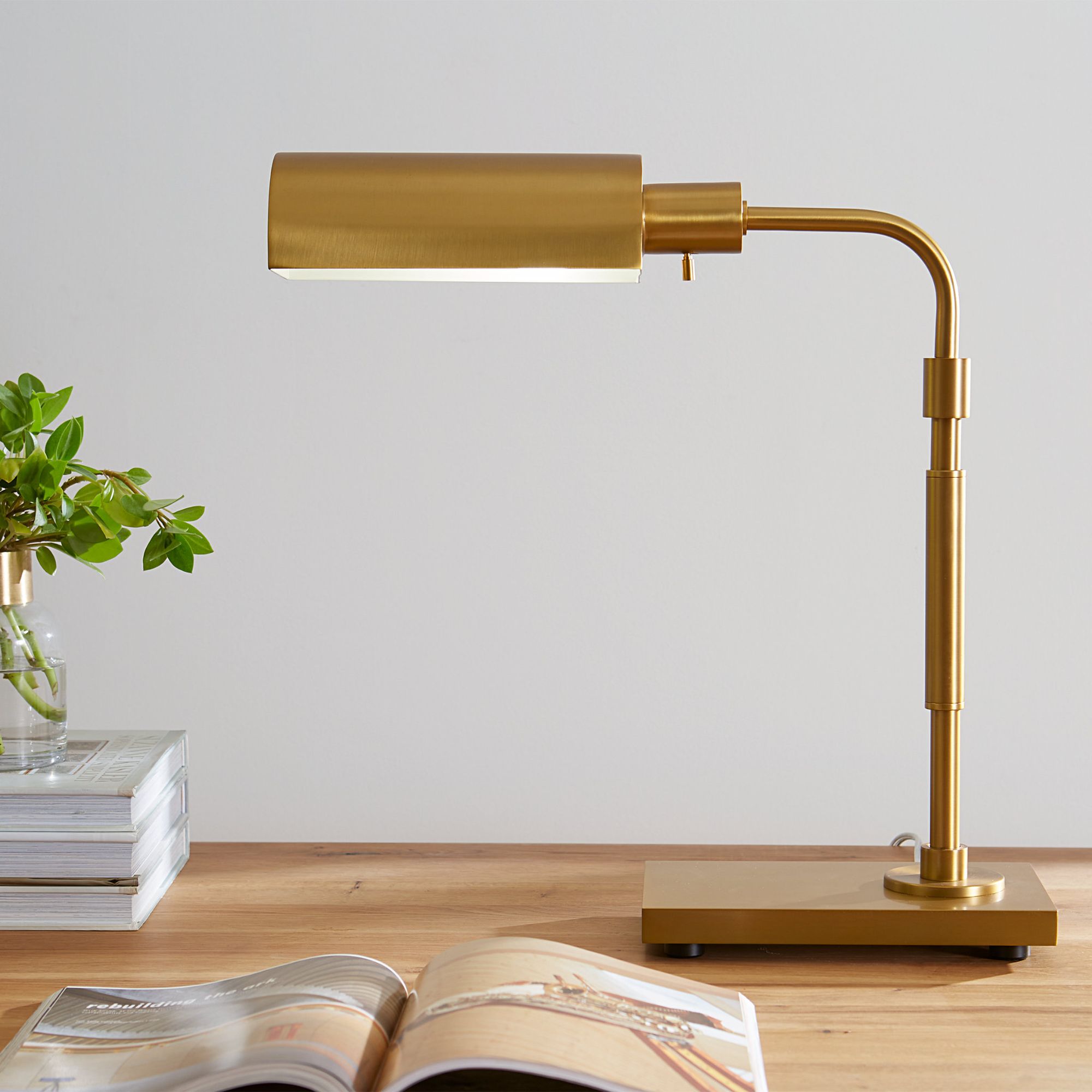 Chapman & Myers Kenyon Task Table Lamp in Burnished Brass