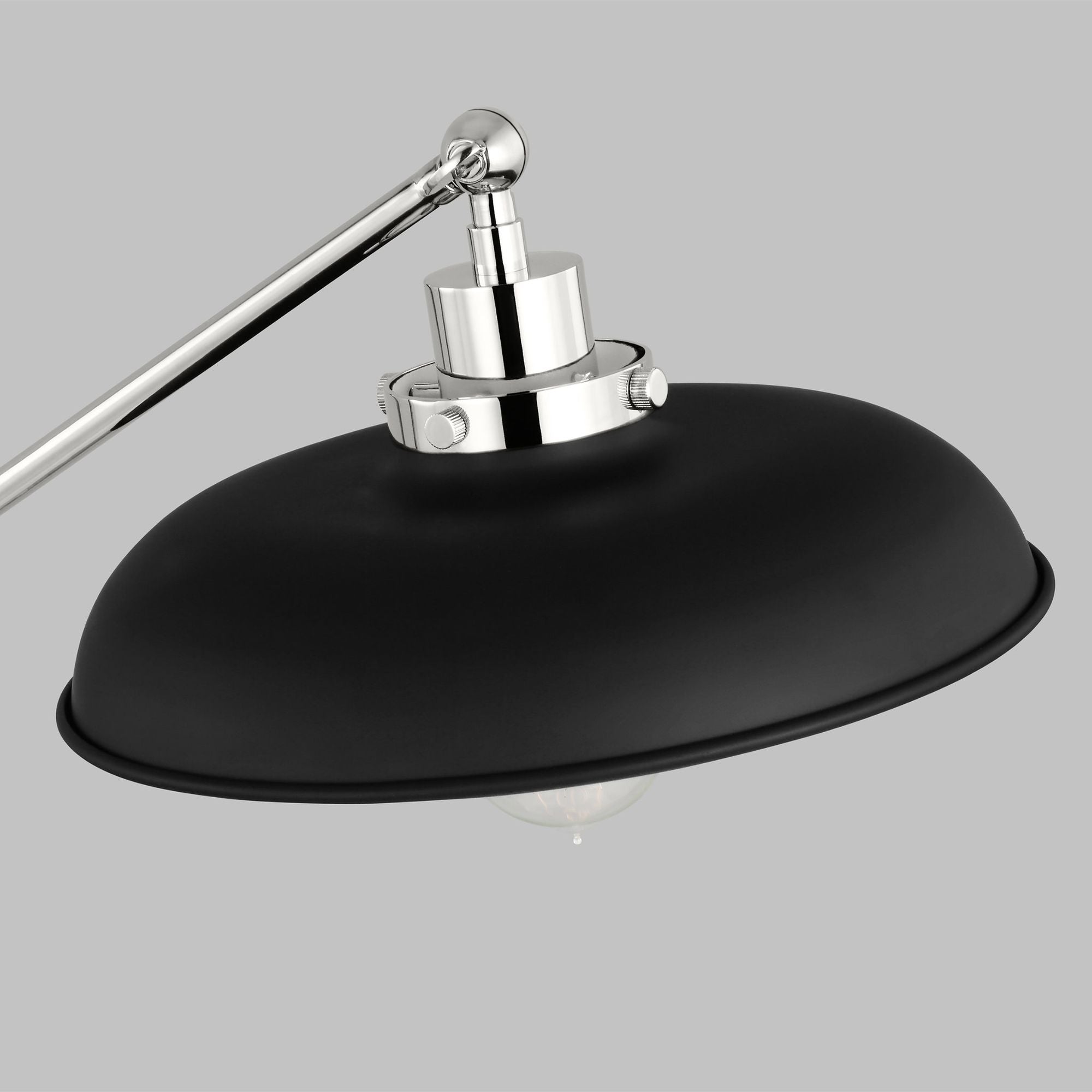 Chapman & Myers Wellfleet Wide Desk Lamp in Midnight Black and Polished Nickel