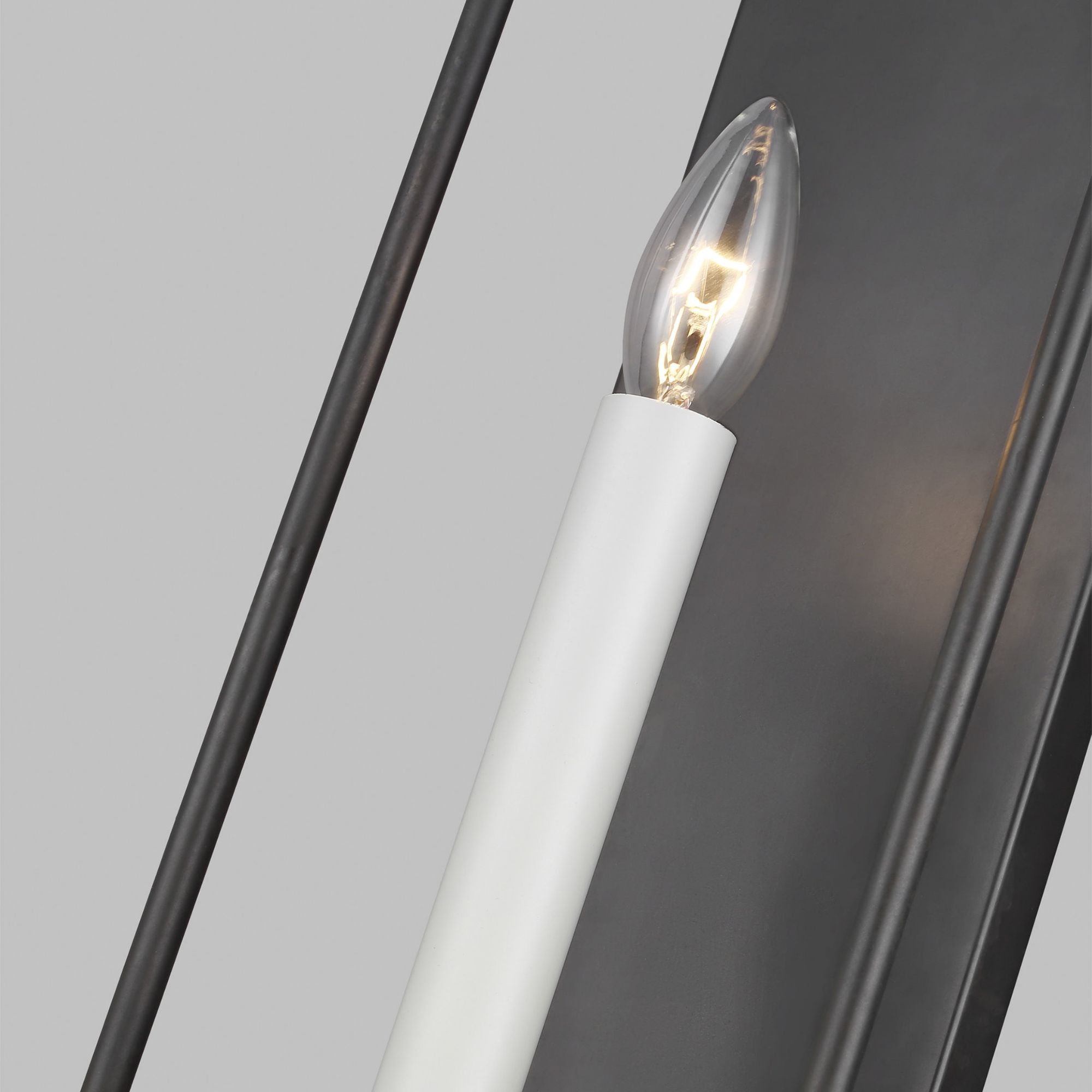 Chapman & Myers Keystone Sconce in Aged Iron