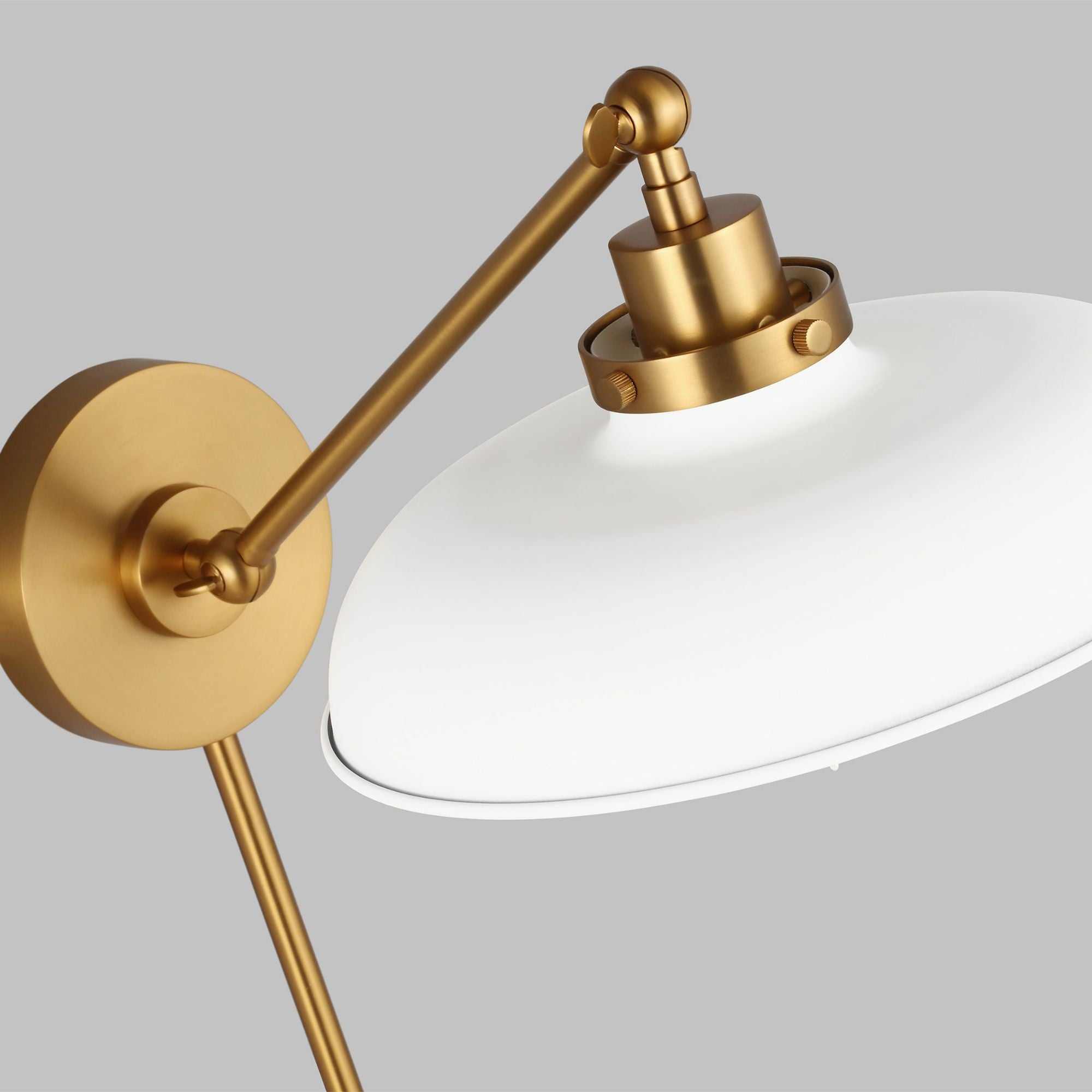 Chapman & Myers Wellfleet Single Arm Wide Task Sconce in Matte White and Burnished Brass
