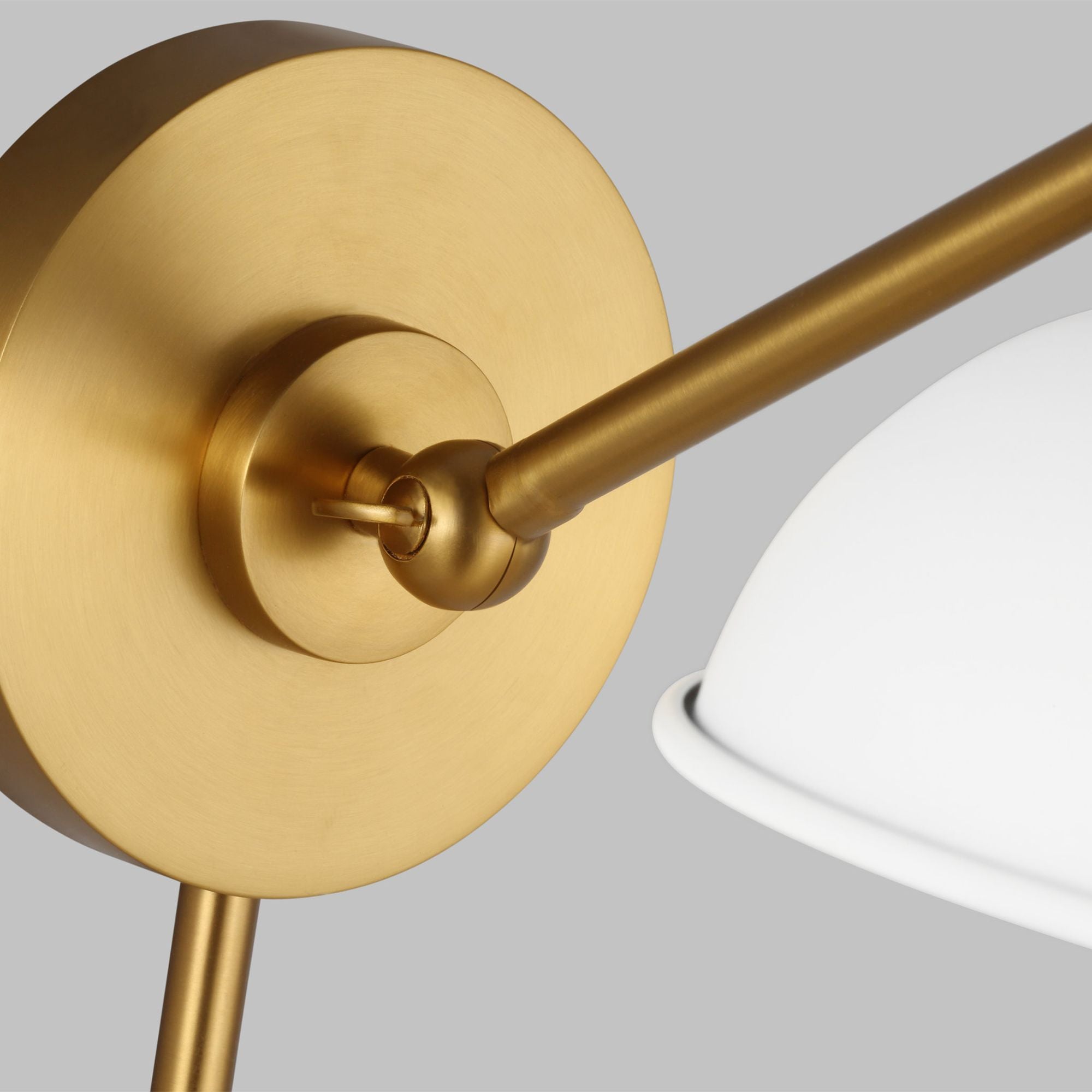 Chapman & Myers Wellfleet Single Arm Wide Task Sconce in Matte White and Burnished Brass