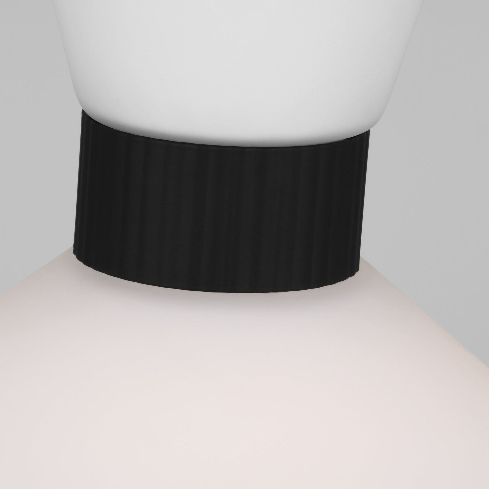 Drew & Jonathan Belcarra Medium Pendant in Midnight Black