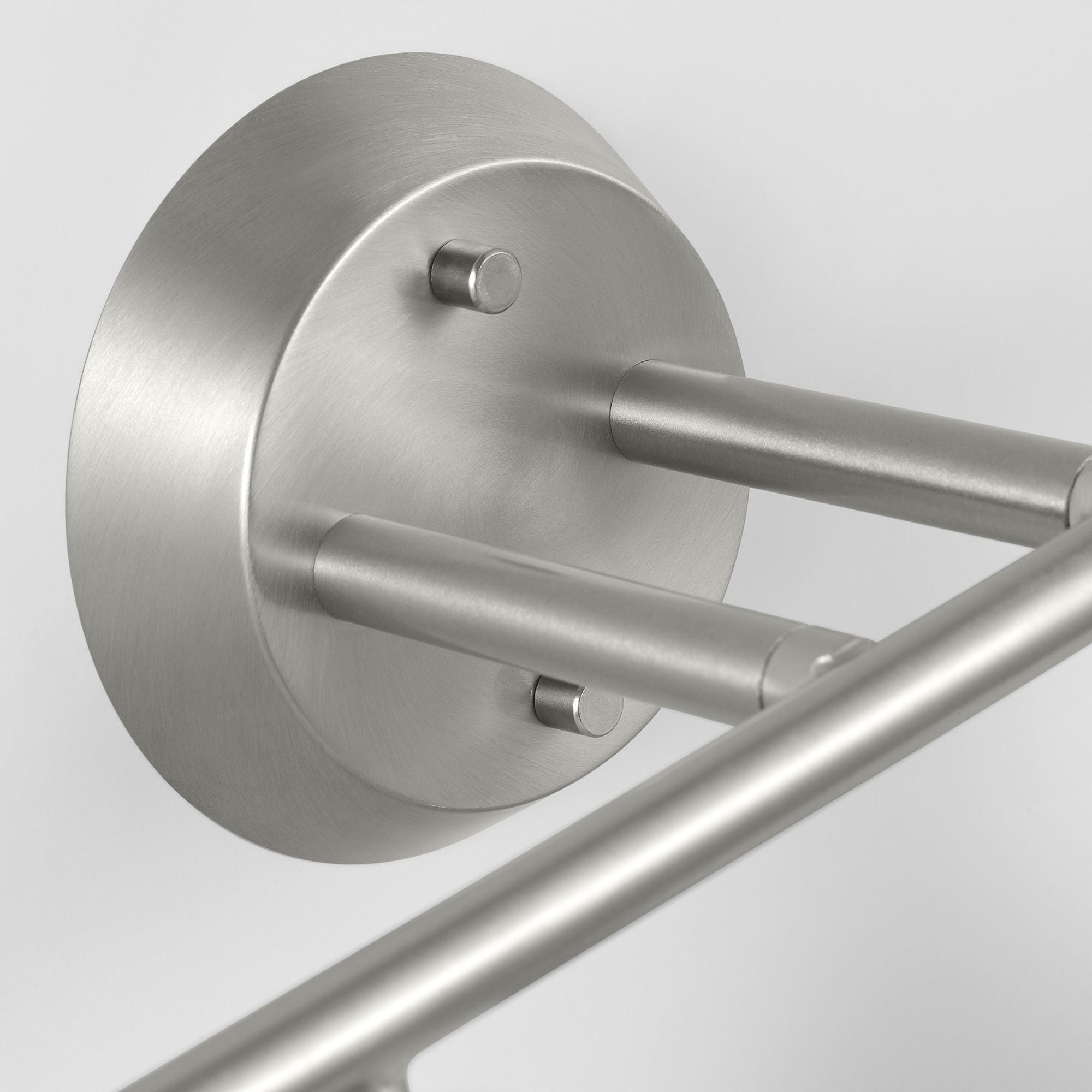 Drew & Jonathan Belcarra 4 - Light Bath in Brushed Steel