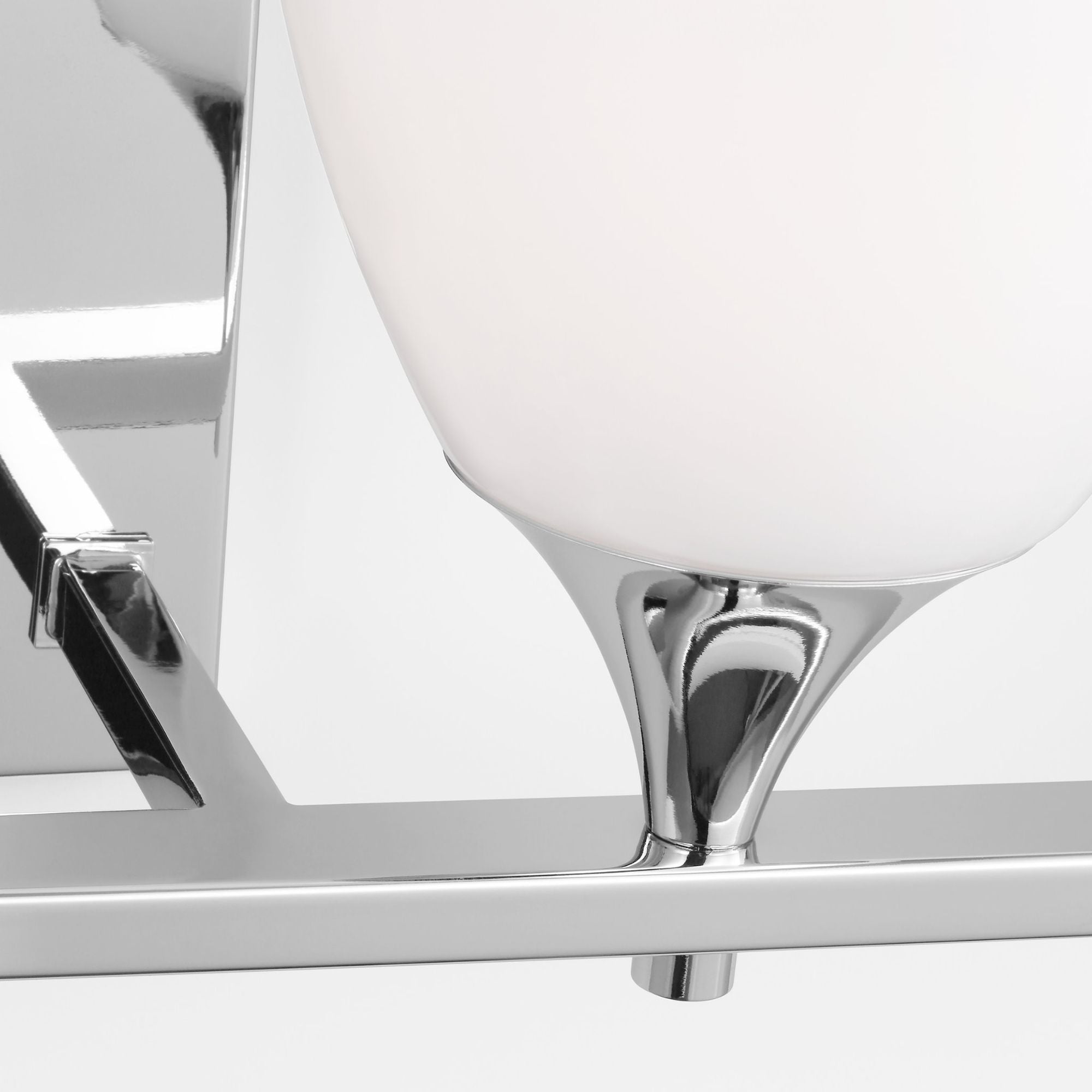 Drew & Jonathan Toffino 4 - Light Bath in Chrome