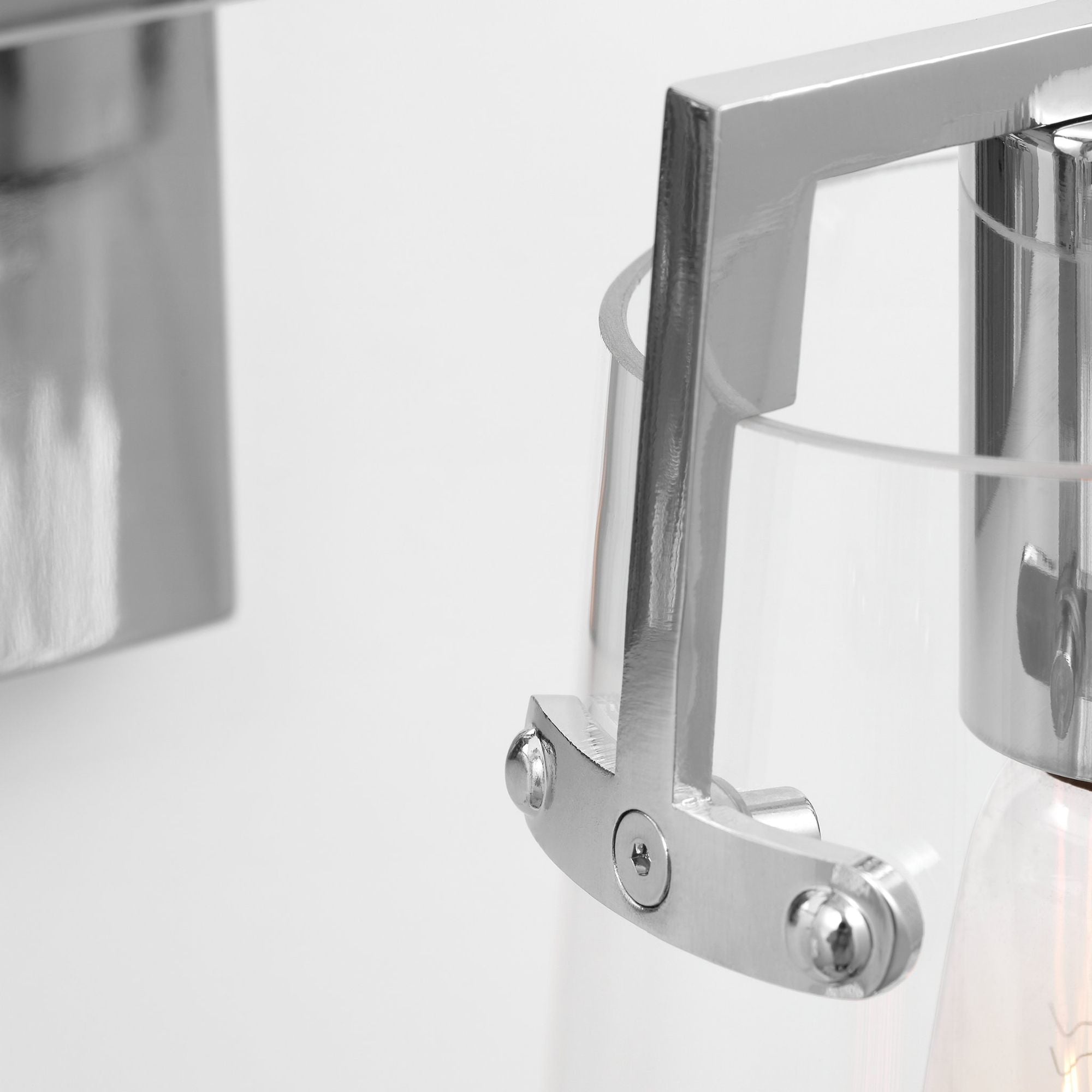 Drew & Jonathan Crofton 2 - Light Bath in Chrome