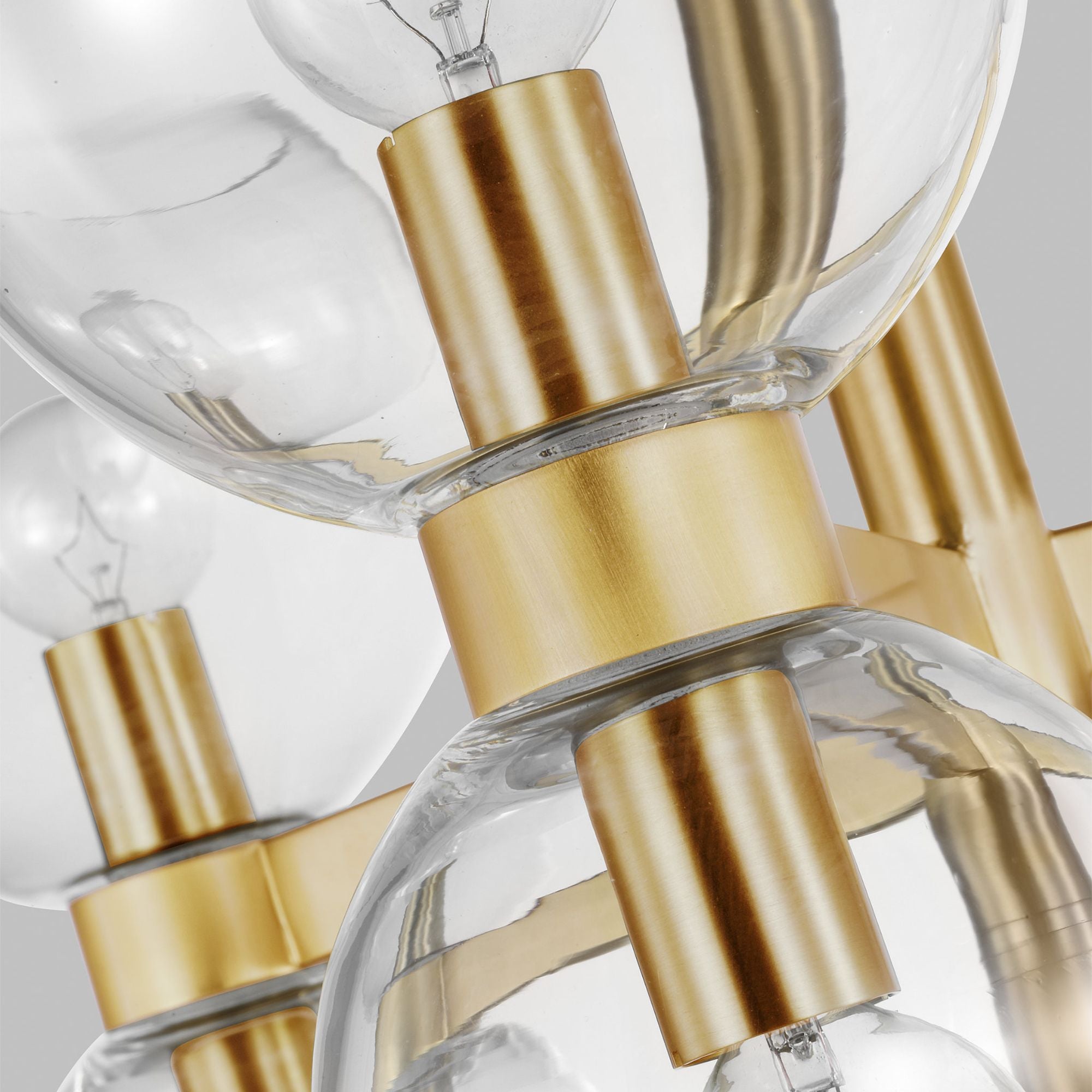 kate spade new york Londyn Medium Chandelier in Burnished Brass with Clear Glass
