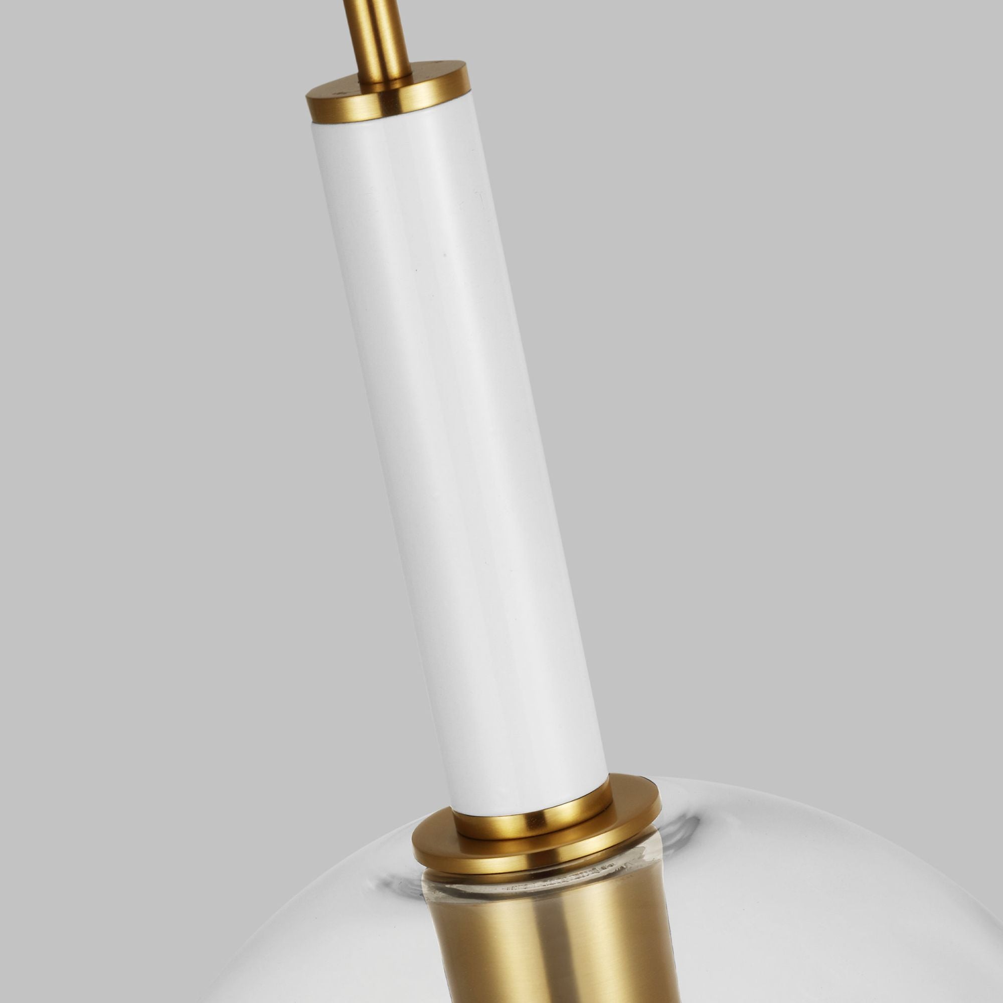 kate spade new york Monroe Round Pendant in Burnished Brass