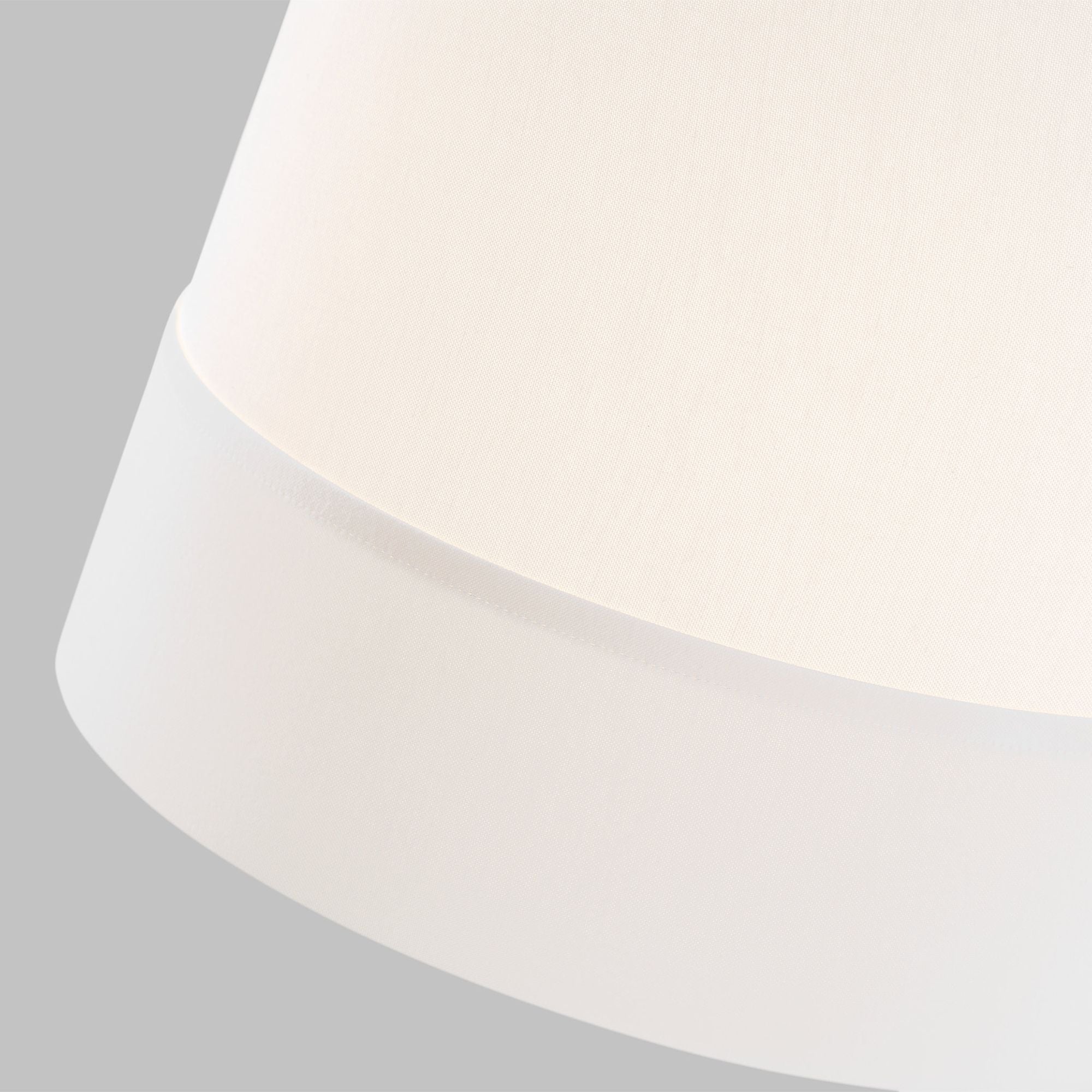 Lauren Ralph Lauren Ivie Medium Pendant in Time Worn Brass