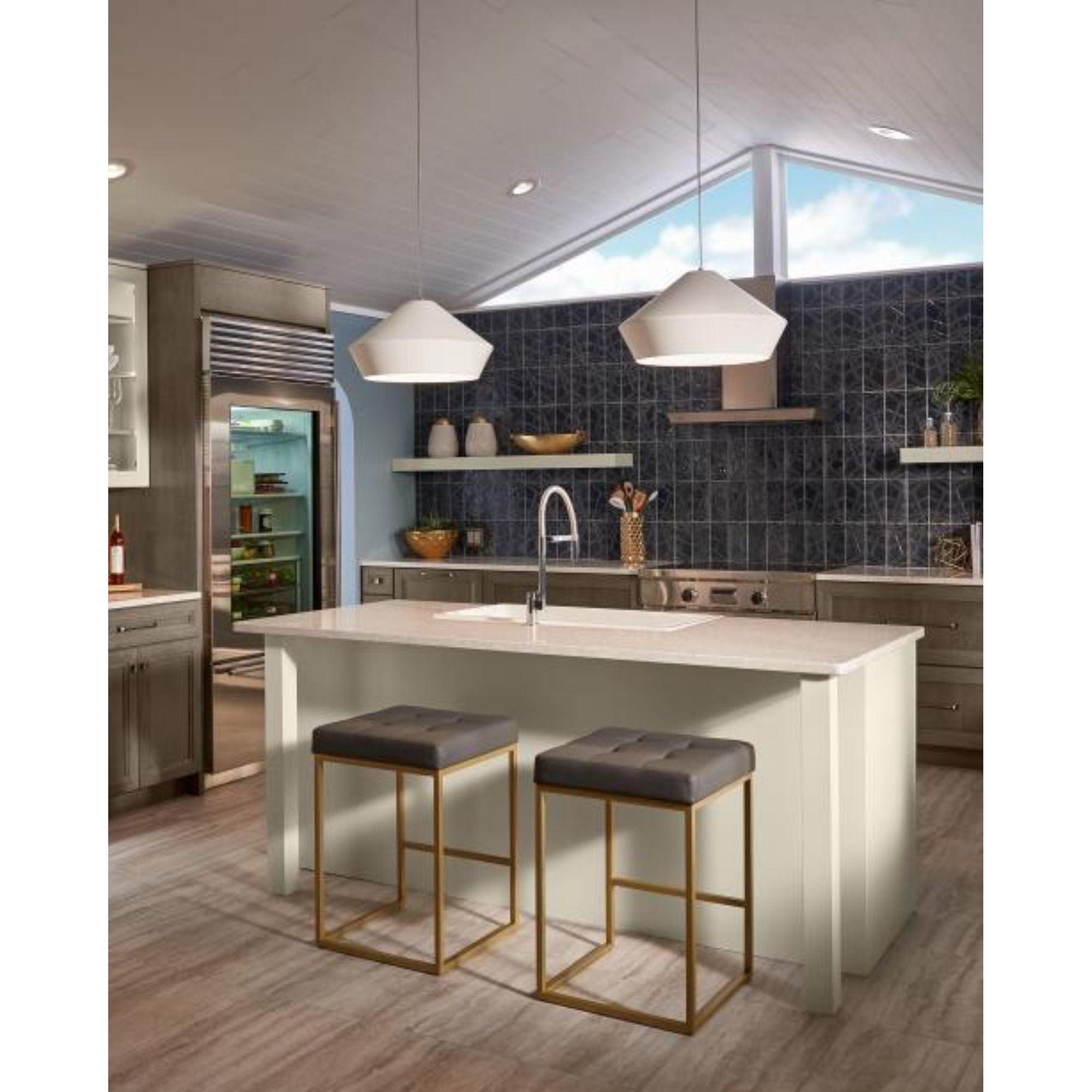 Brummel Grande Pendant Line-Voltage Pendants/Suspension 1-Light Black by Sean Lavin