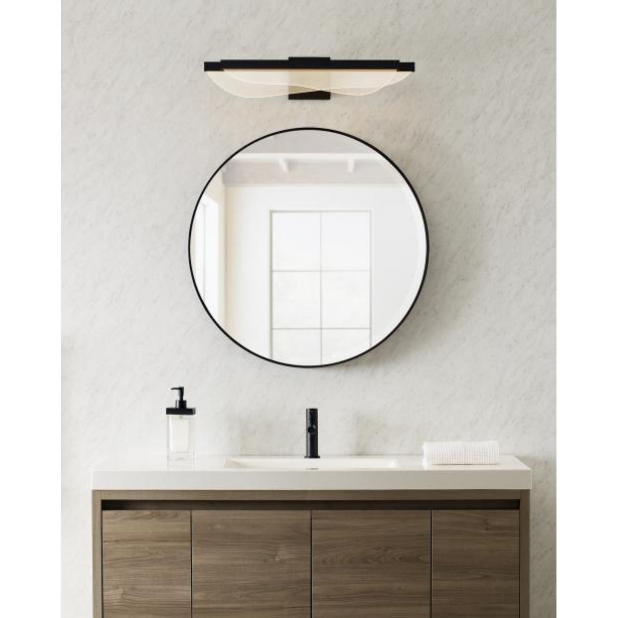 Nyra 25 Bath Bath Collection 1-Light LED 3000K Plated Brass by Sean Lavin
