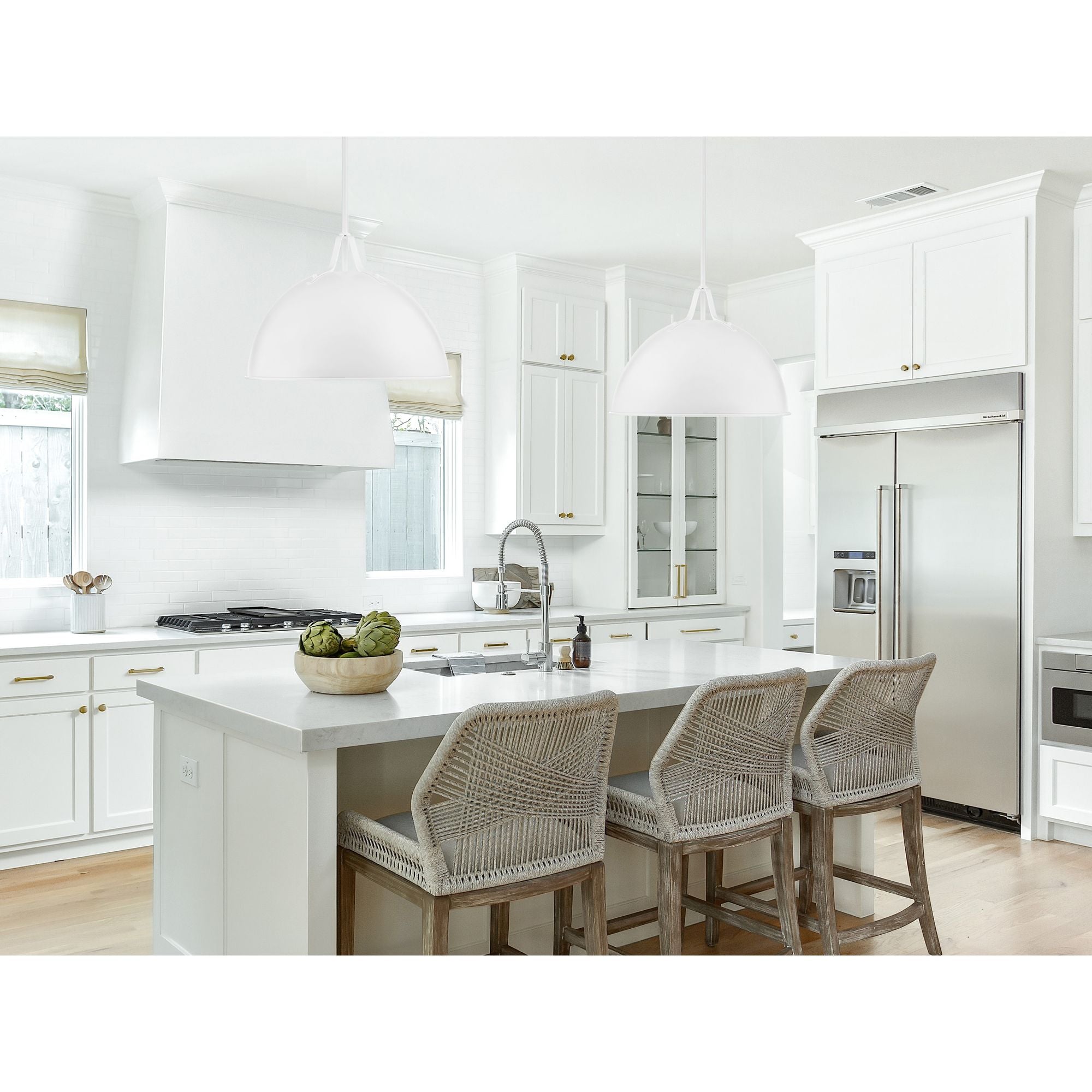 Soto 1 Light White Pendant