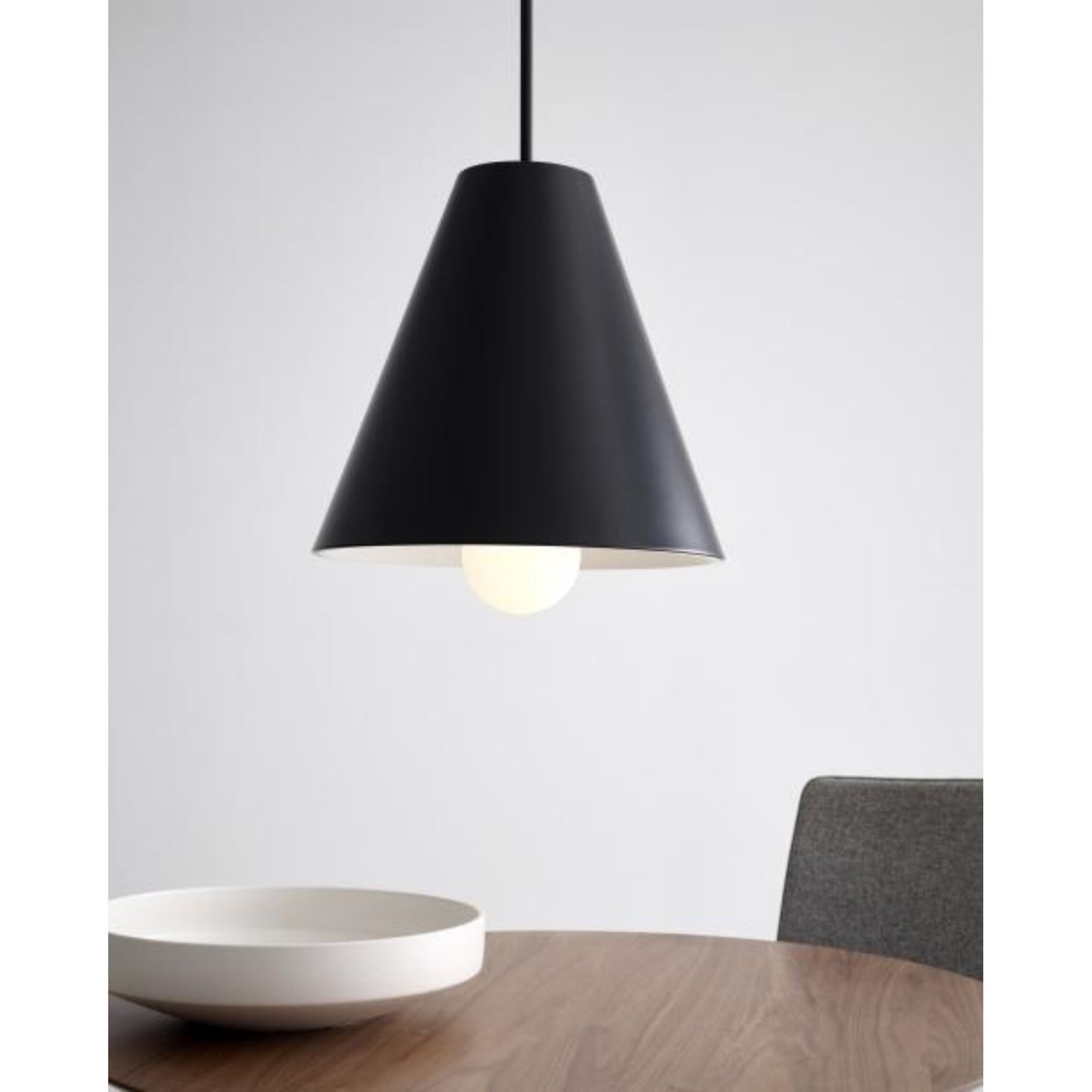 Joni Pendant Line-Voltage Pendants/Suspension 1-Light LED 3000K Plated Brass by Sean Lavin