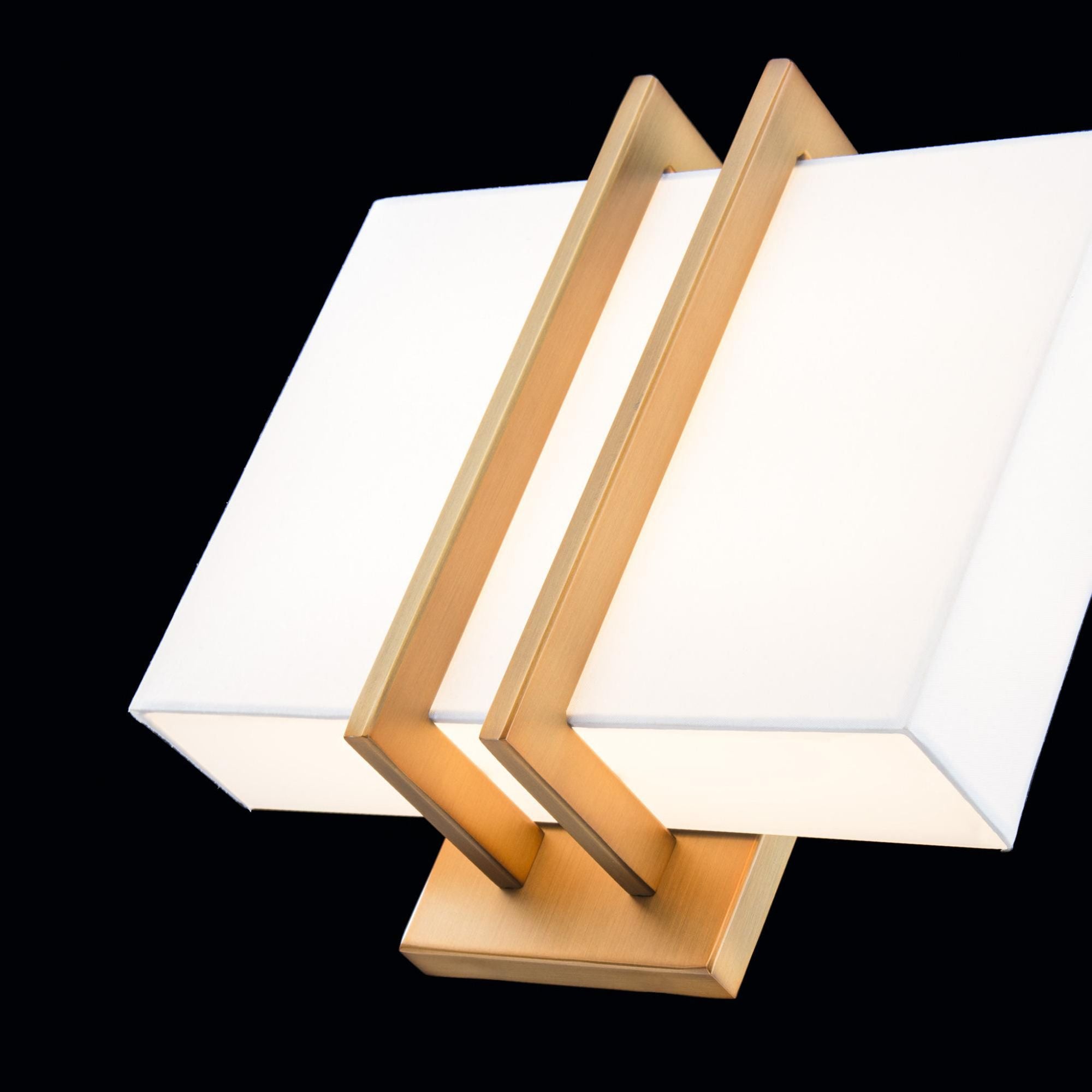 Downton 11in LED Wall Light 3-CCT 2700K-3000K-3500K Set to 3500K in Aged Brass