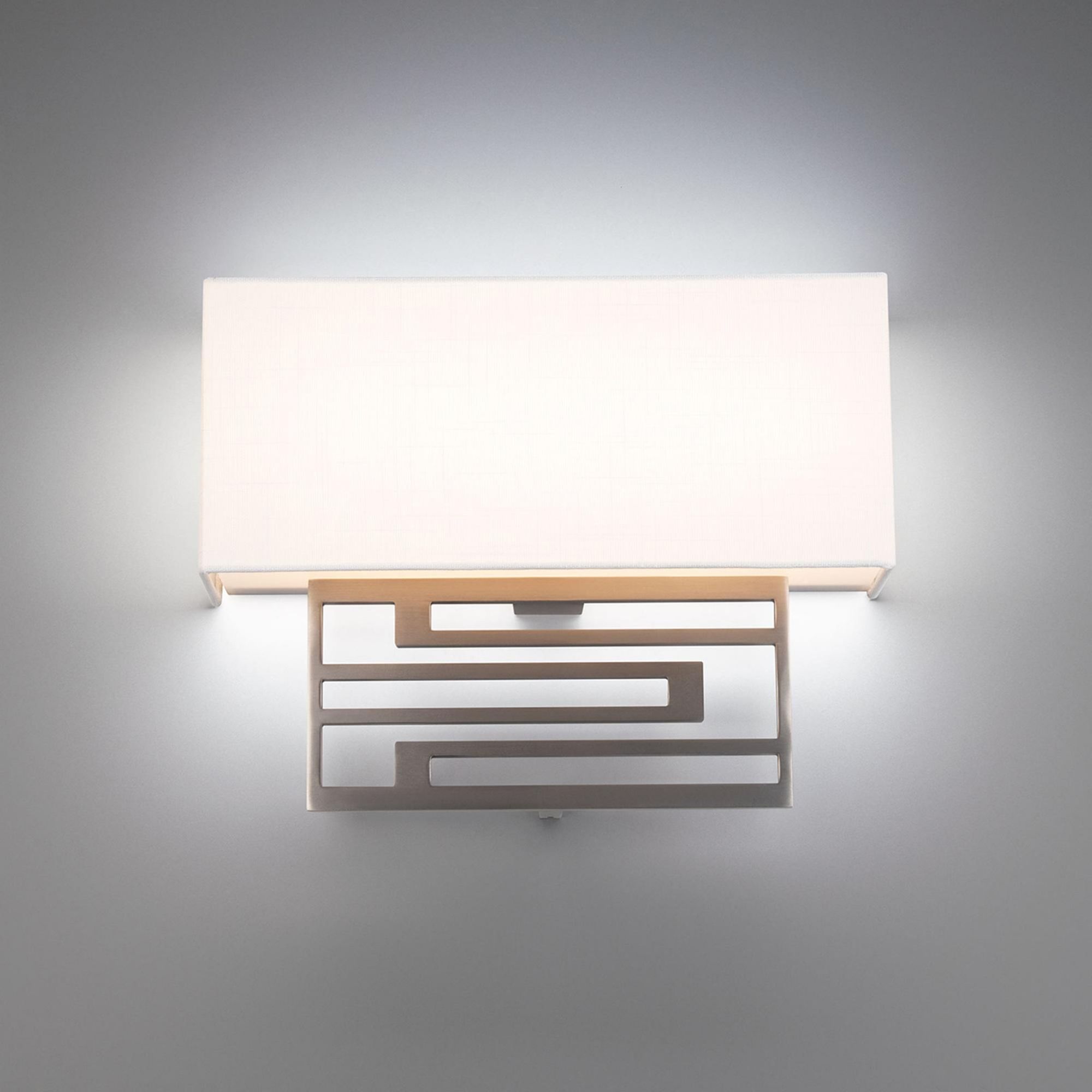 Vander 14in LED Wall Sconce 3-CCT 2700K-3000K-3500K Set to 3000K in Brushed Nickel
